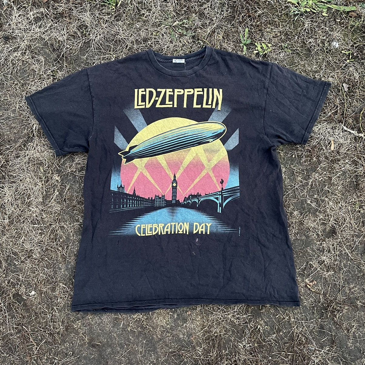 Vintage Vintage 90s Led Zeppelin Band Tee Sun Faded Graphic Grunge L Size US L / EU 52-54 / 3 - 1 Thumbnail