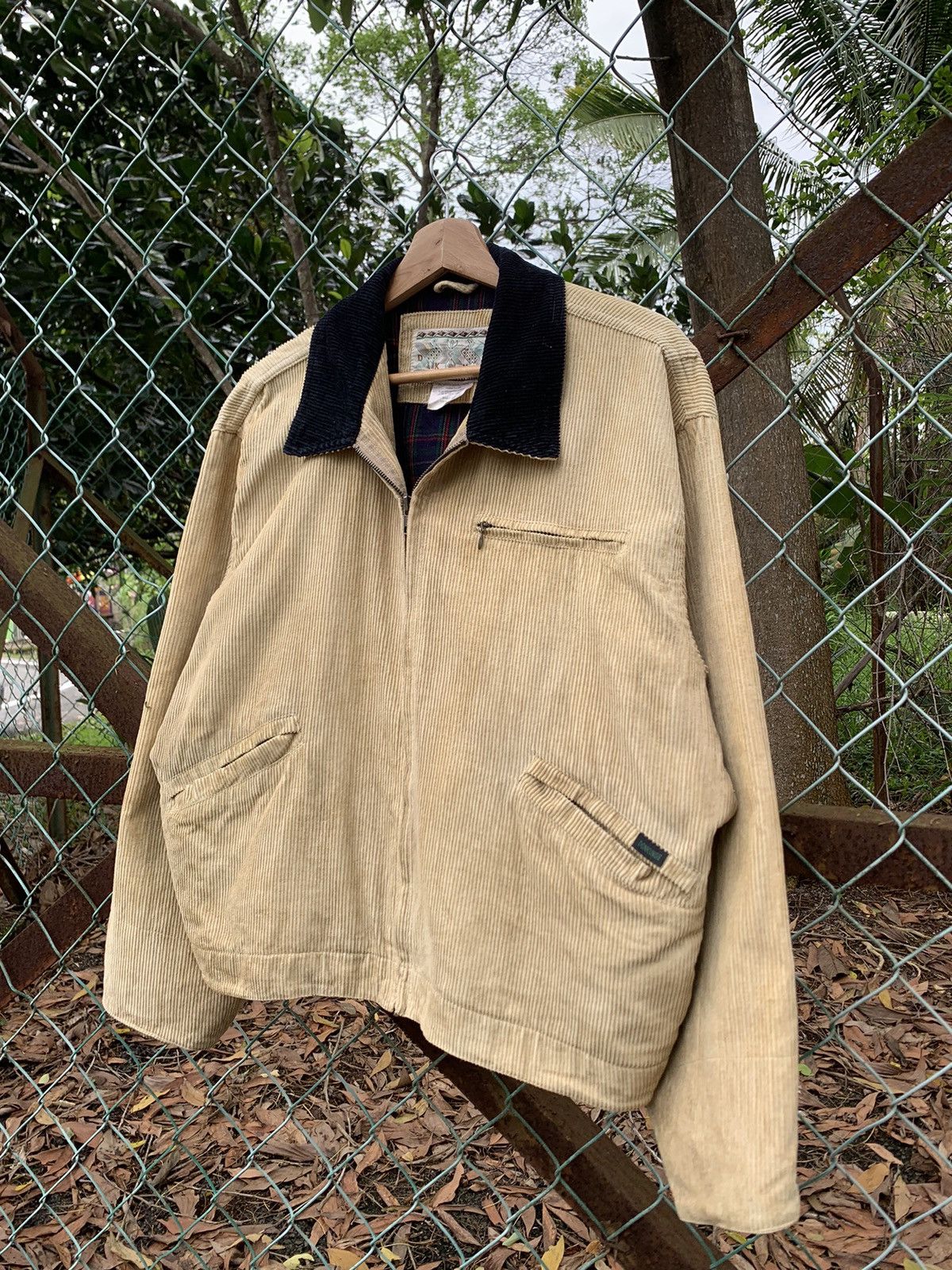 Vintage 👹Vintage DKNE Corduroy Detroit Jacket Size US M / EU 48-50 / 2 - 9 Thumbnail