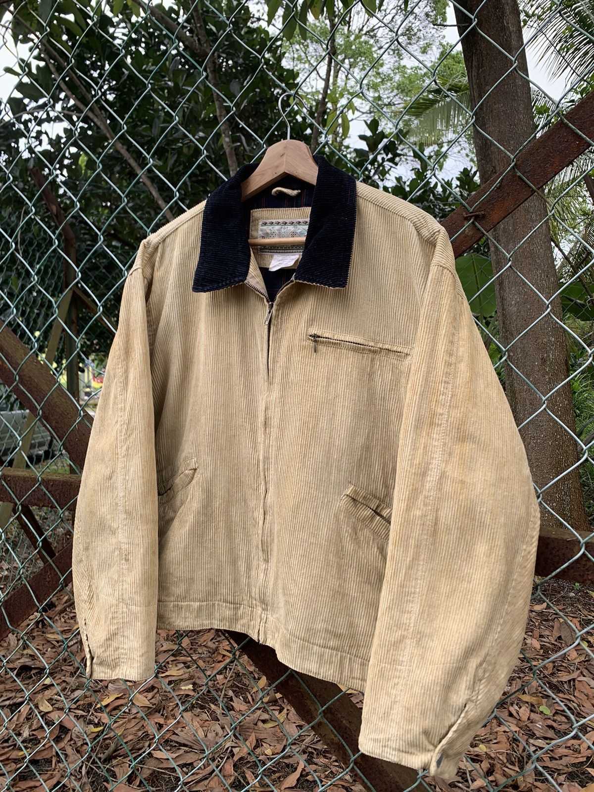 Vintage 👹Vintage DKNE Corduroy Detroit Jacket Size US M / EU 48-50 / 2 - 5 Thumbnail