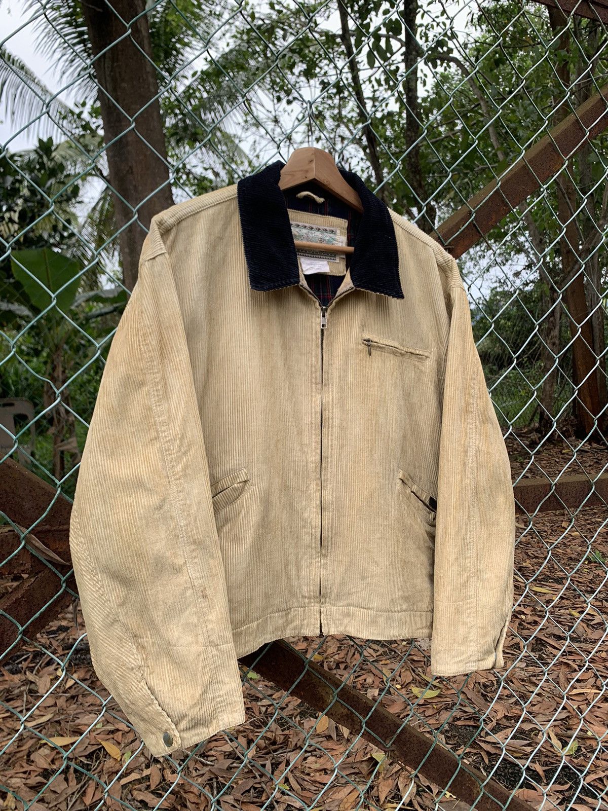 Vintage 👹Vintage DKNE Corduroy Detroit Jacket Size US M / EU 48-50 / 2 - 6 Thumbnail