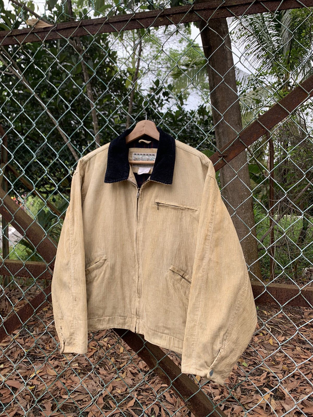 Vintage 👹Vintage DKNE Corduroy Detroit Jacket Size US M / EU 48-50 / 2 - 3 Thumbnail
