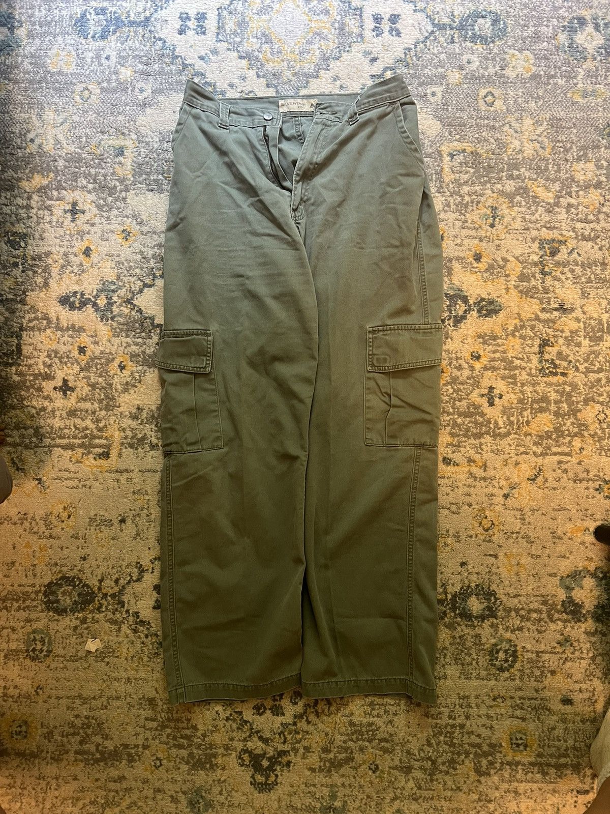 Levi's Levi’s silvertab cargo pants in sage khaki green Grailed