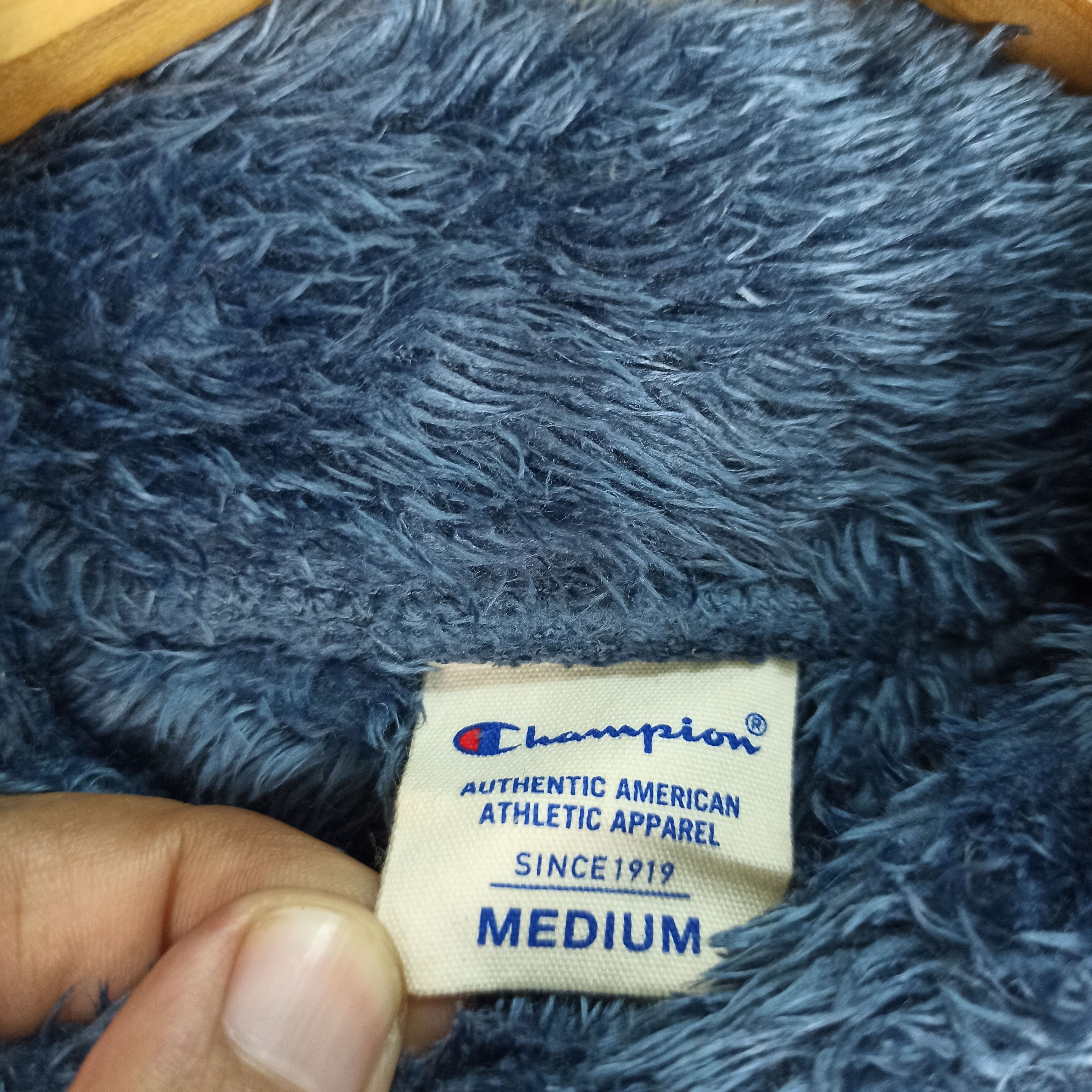 Champion Rare🔥 Champion Faux Fur Sweatshirt very soft Size US M / EU 48-50 / 2 - 6 Thumbnail