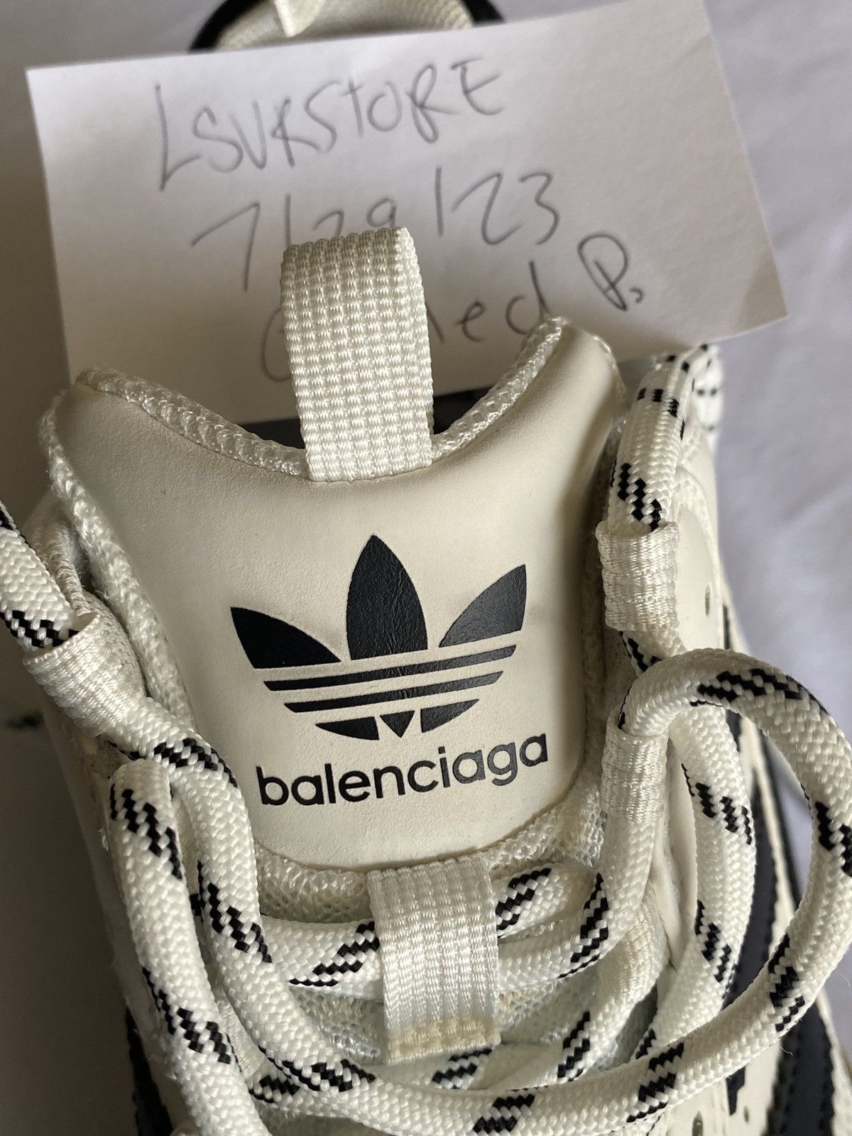 Adidas × Balenciaga Balenciaga adidas Triple S Sneaker White 42 9US Gently Used Size US 9 / EU 42 - 11 Thumbnail