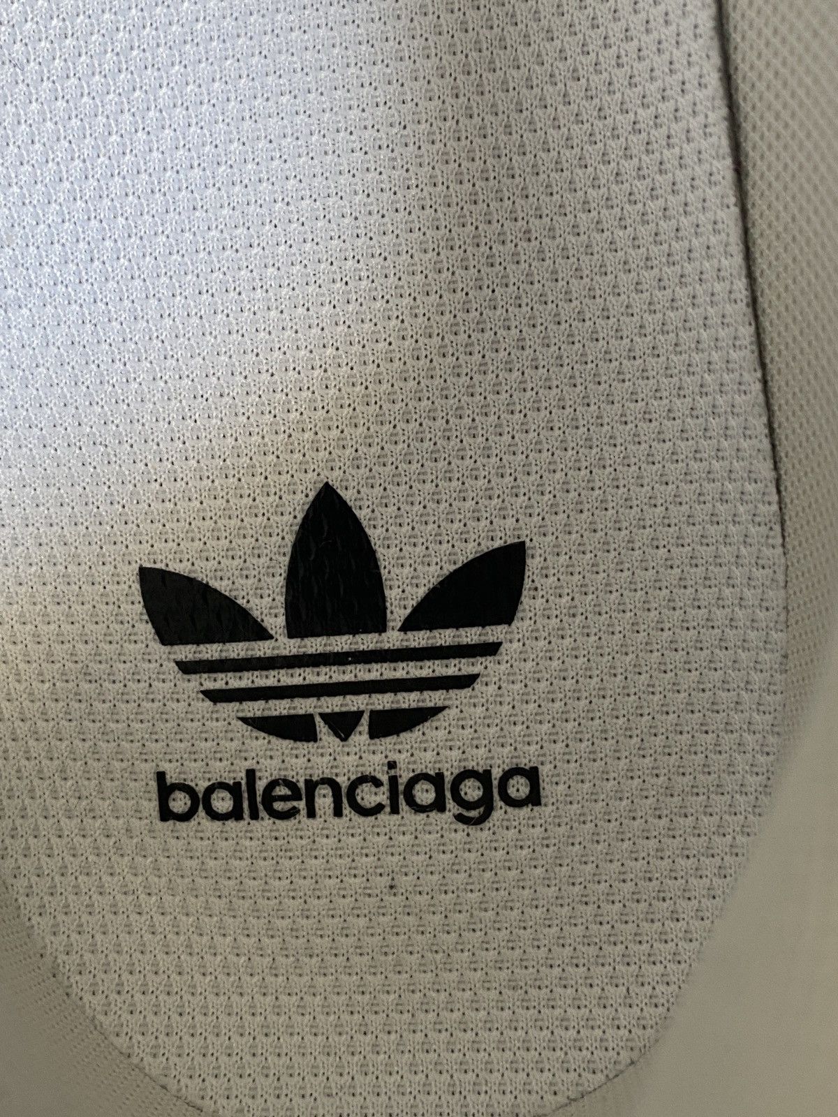 Adidas × Balenciaga Balenciaga adidas Triple S Sneaker White 42 9US Gently Used Size US 9 / EU 42 - 13 Thumbnail