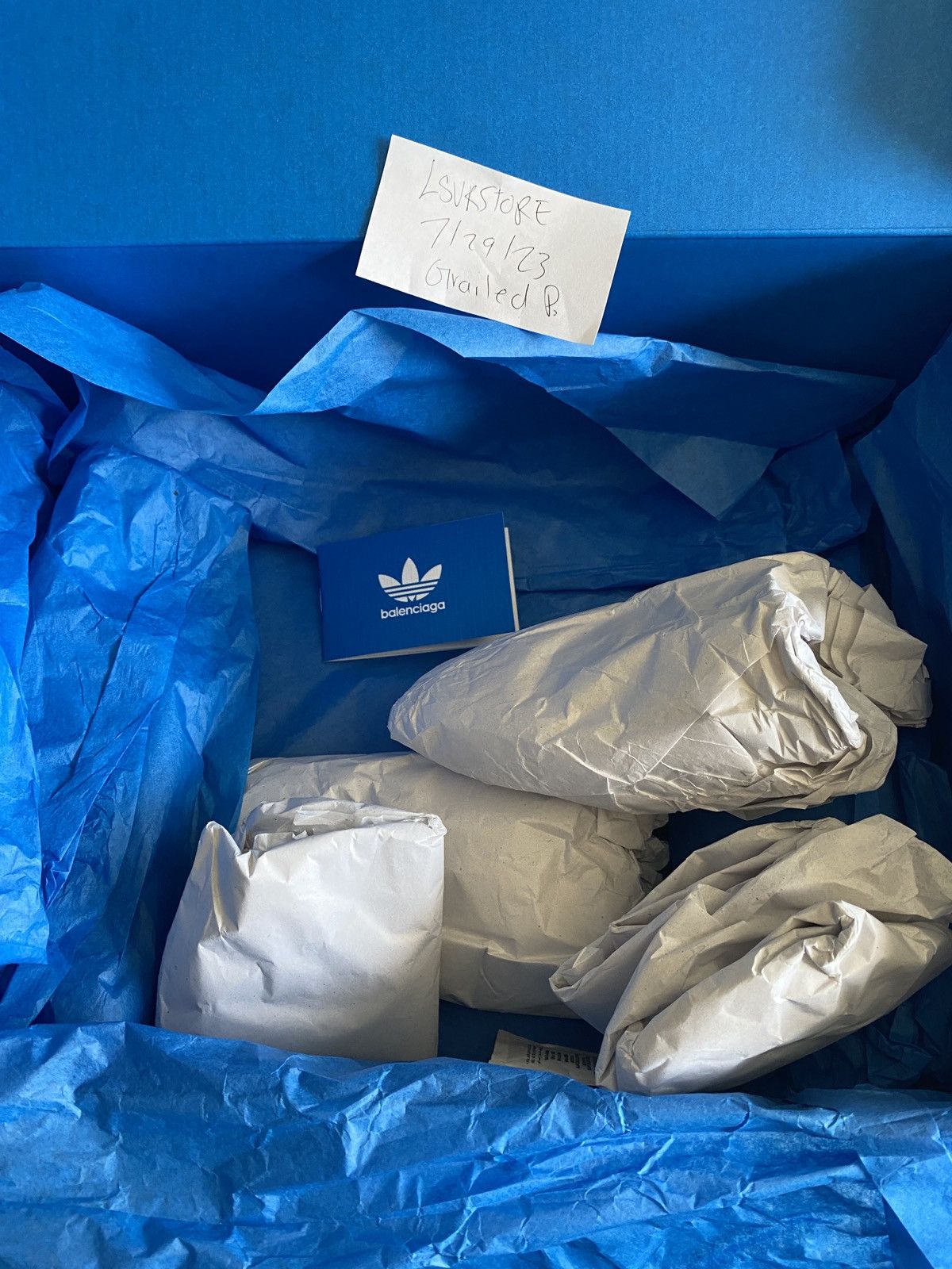 Adidas × Balenciaga Balenciaga adidas Triple S Sneaker White 42 9US Gently Used Size US 9 / EU 42 - 14 Thumbnail
