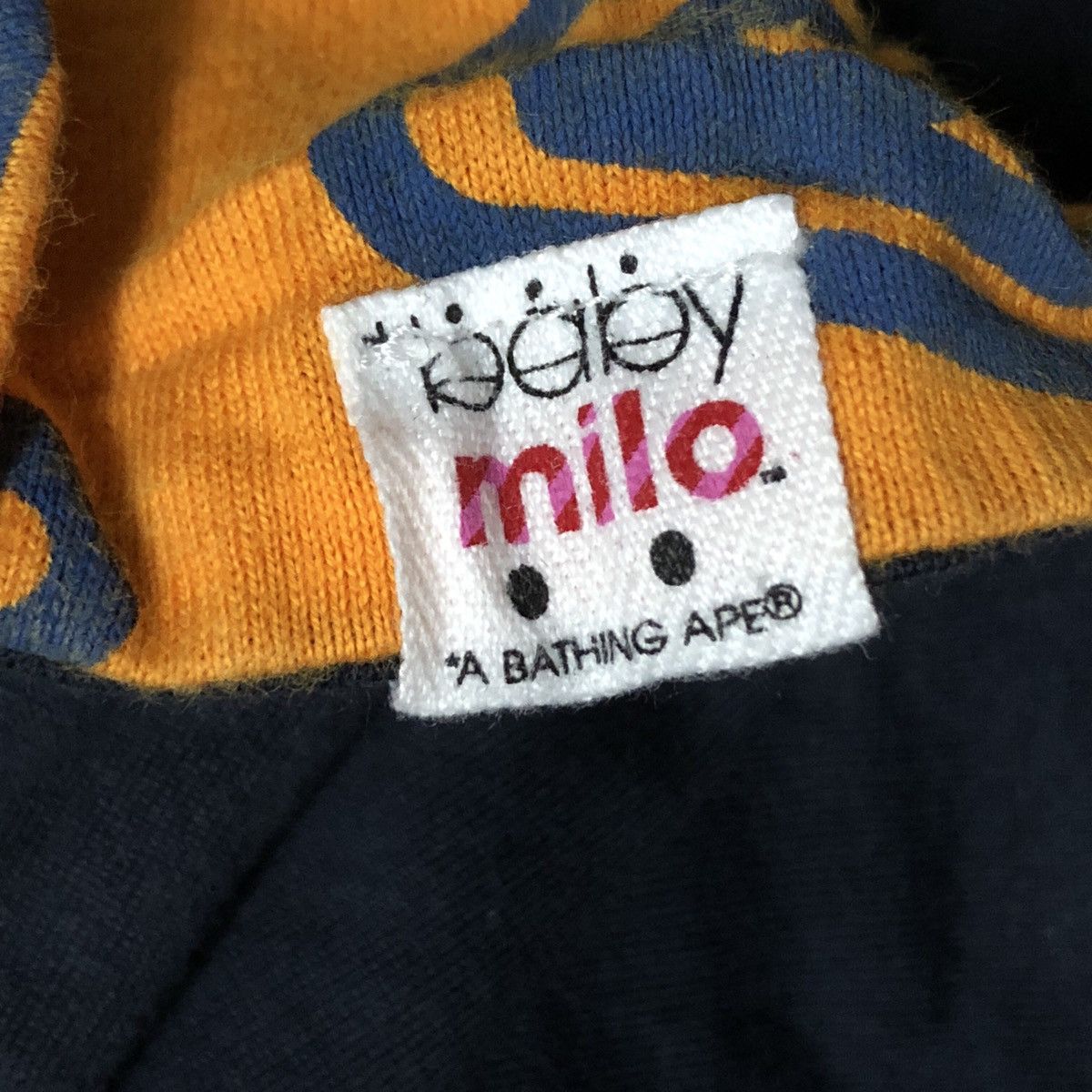 Bape Baby Milo Junk Food Reversible Tee Size US L / EU 52-54 / 3 - 10 Thumbnail