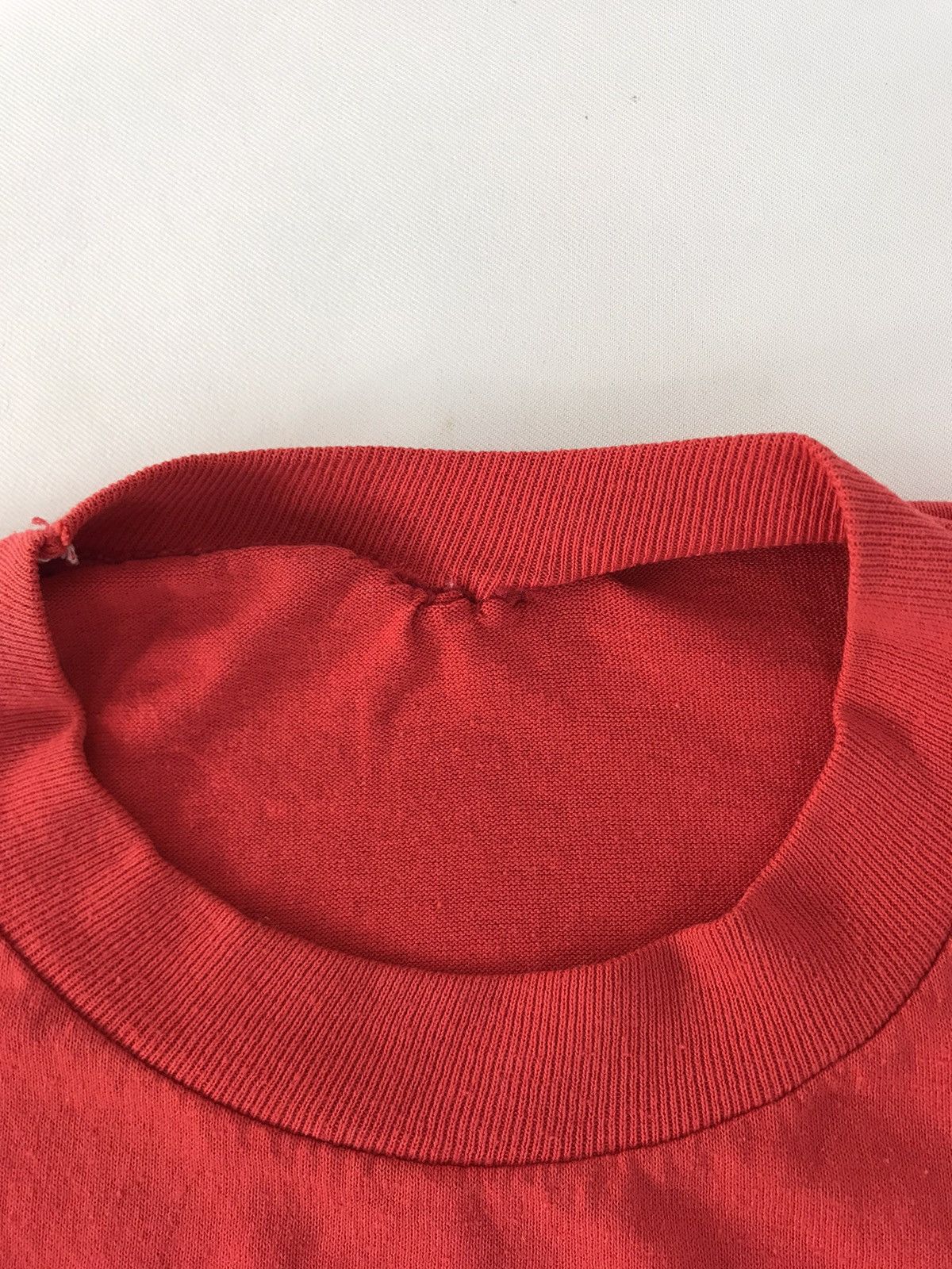 Vintage 90s Nebraska Cornhuskers Football Nut Spell Out Printed Tee Size US L / EU 52-54 / 3 - 7 Thumbnail