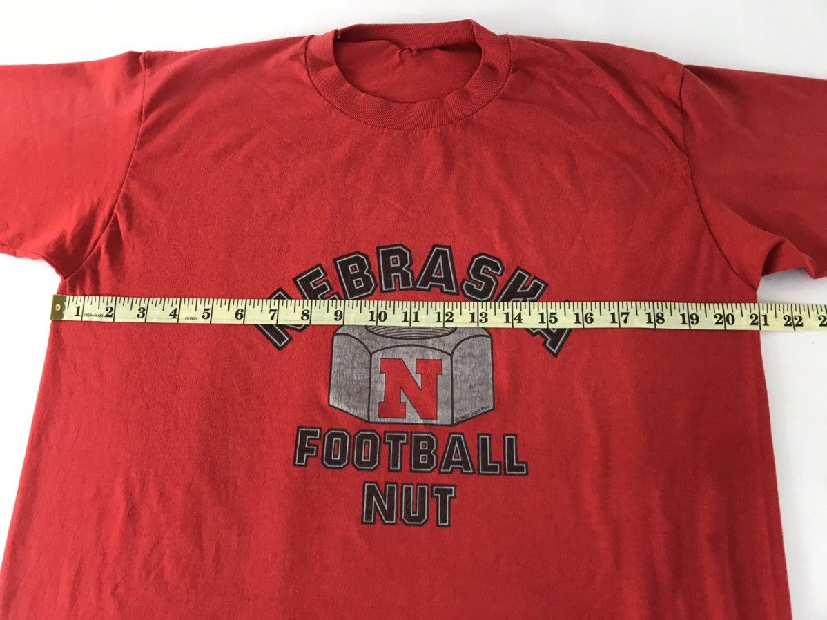 Vintage 90s Nebraska Cornhuskers Football Nut Spell Out Printed Tee Size US L / EU 52-54 / 3 - 5 Thumbnail