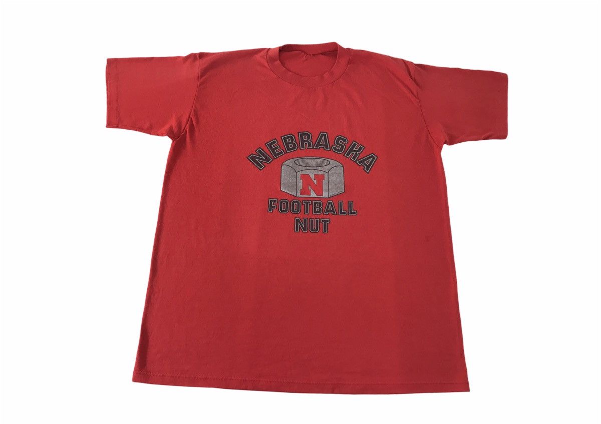 Vintage 90s Nebraska Cornhuskers Football Nut Spell Out Printed Tee Size US L / EU 52-54 / 3 - 1 Thumbnail