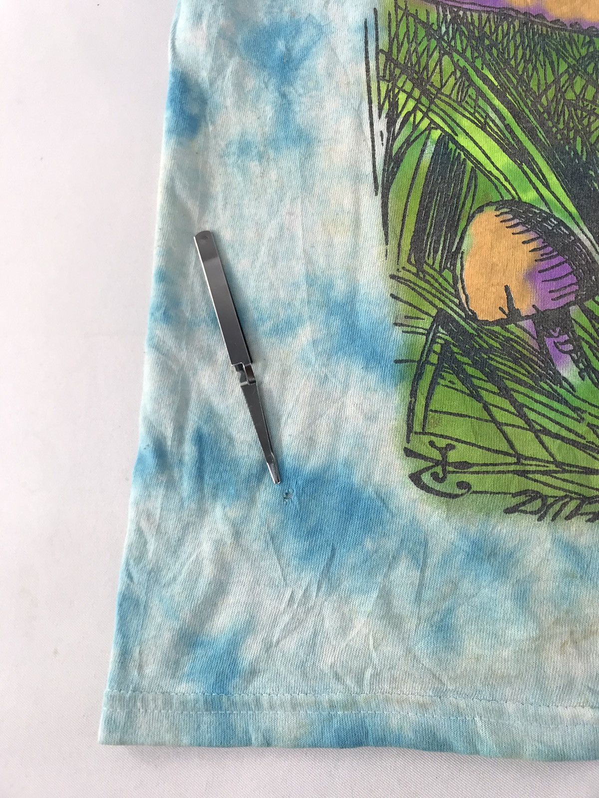 Liquid Blue Alice in Wonderland Tee Hookah Psychedelic All Over Tie Dye Size US XL / EU 56 / 4 - 9 Thumbnail