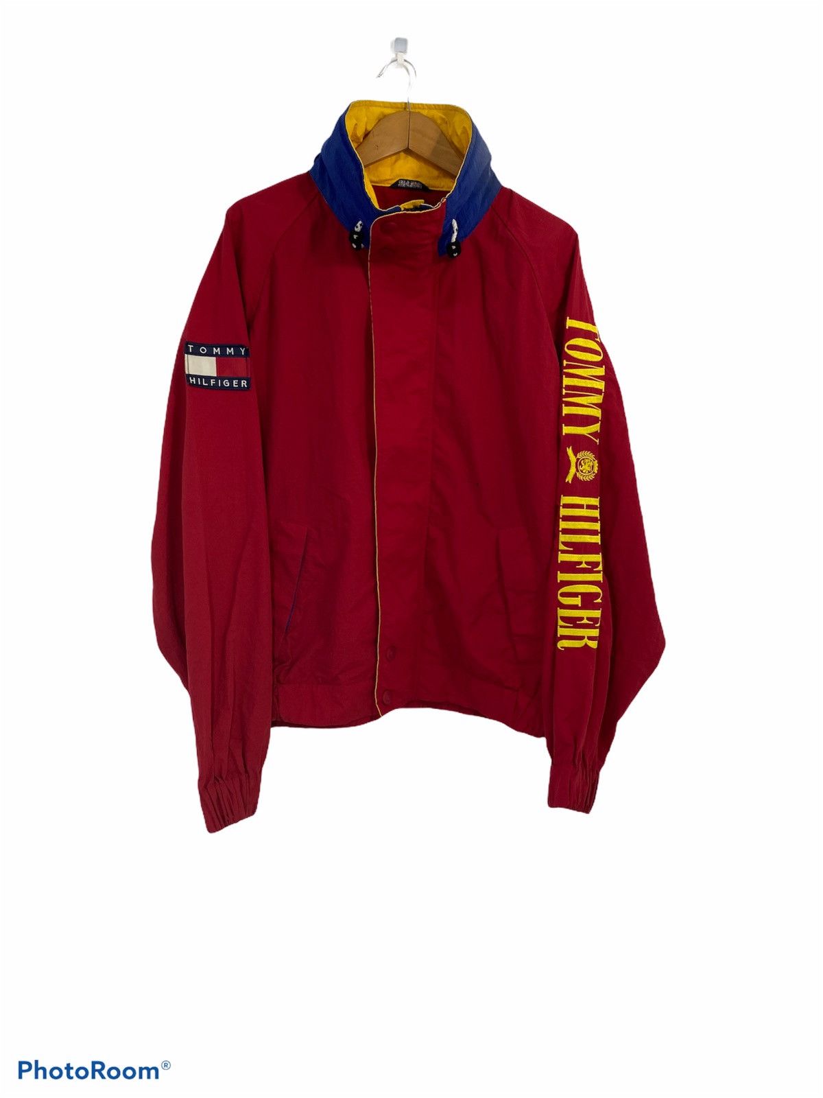 Tommy Hilfiger VTG 90’s Tommy Hilfiger Windbreaker Jacket Logo Design Rare Size US L / EU 52-54 / 3 - 1 Thumbnail
