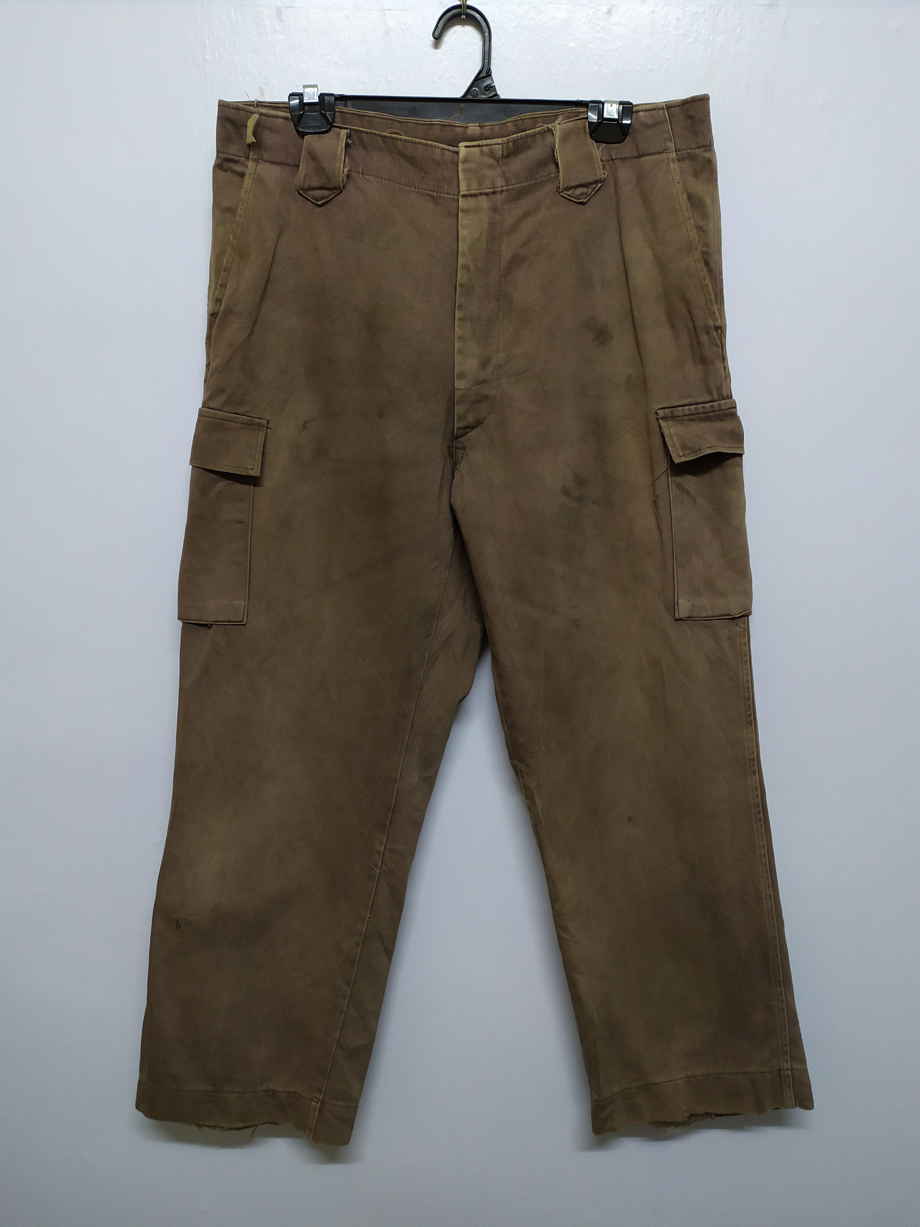 image of Vintage Faded Brown Baggy Workwear Cargo Pants, Men's (Size 34)