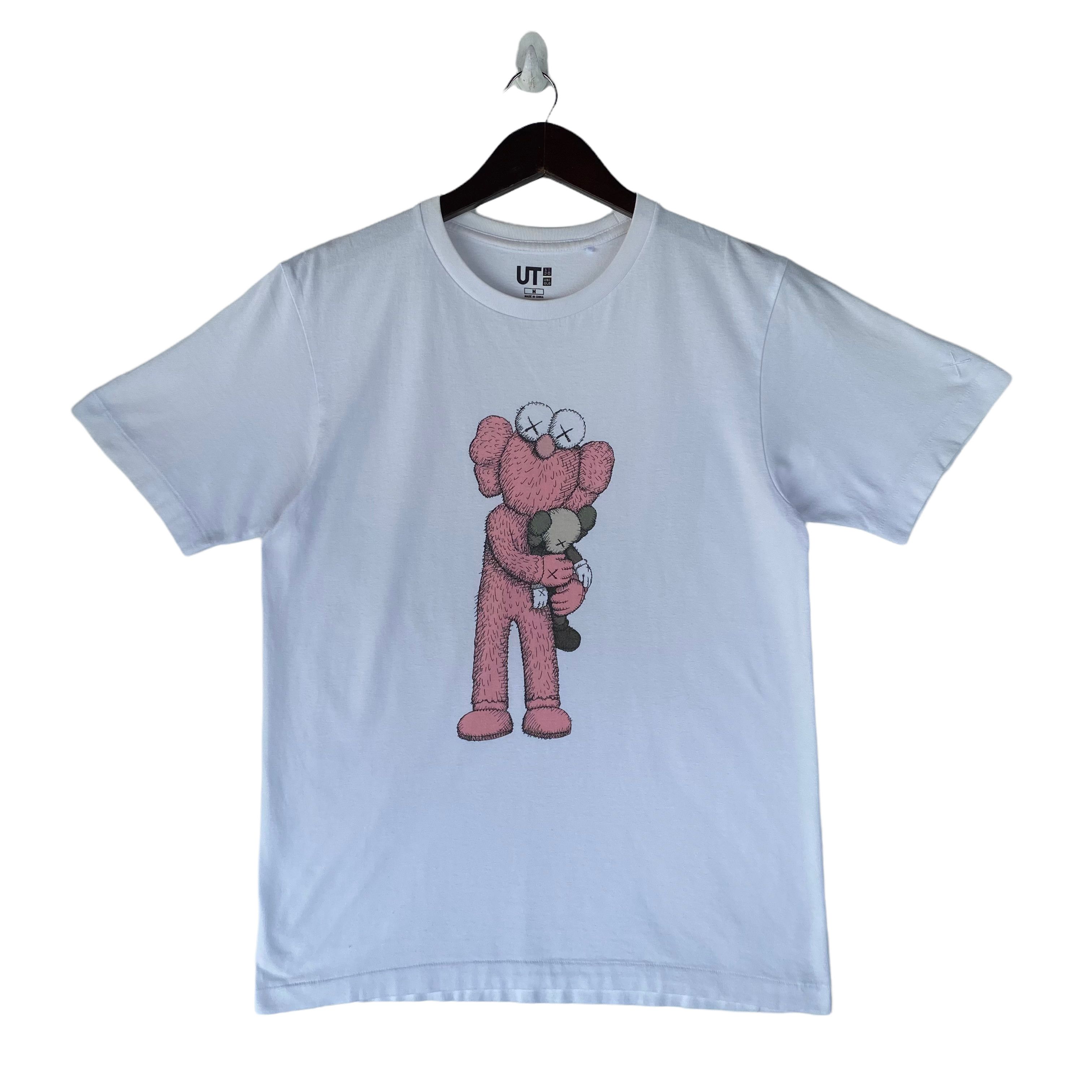Kaws × Uniqlo KAWS x Uniqlo Japanese brand tee Shirt Size US M / EU 48-50 / 2 - 1 Thumbnail