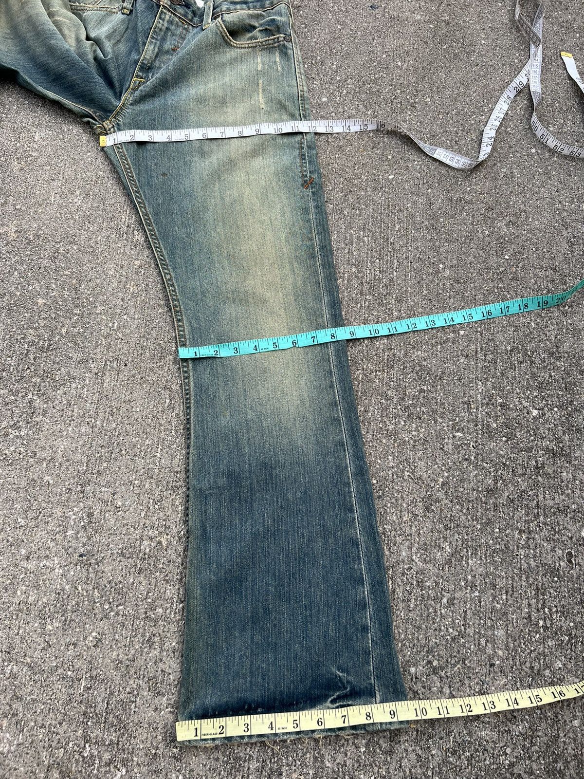 Vintage 2006 Levi