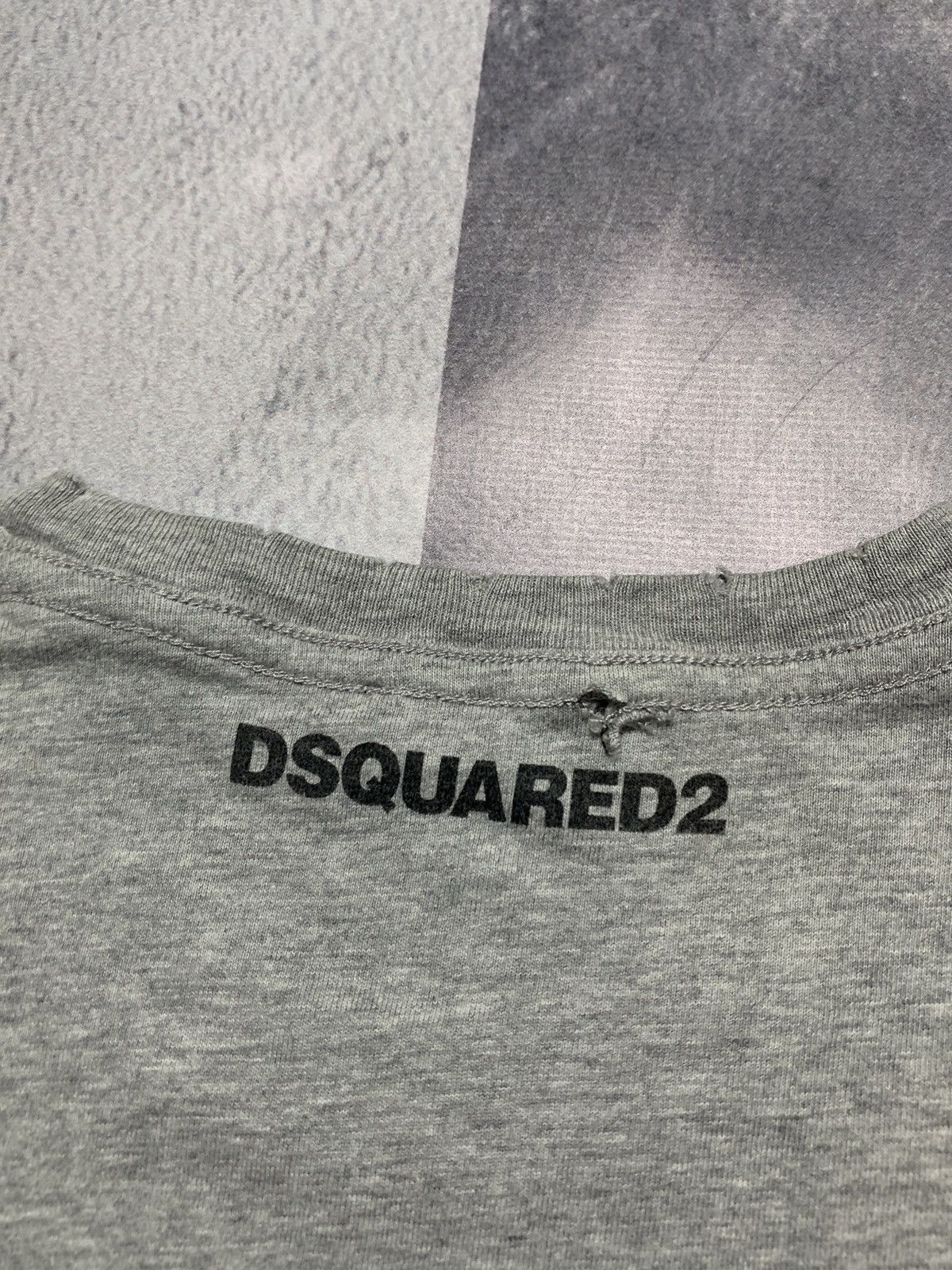 Dsquared2 Vintage Y2K Dsquared2 t-shirt big logo streetwear size S Size US S / EU 44-46 / 1 - 6 Thumbnail