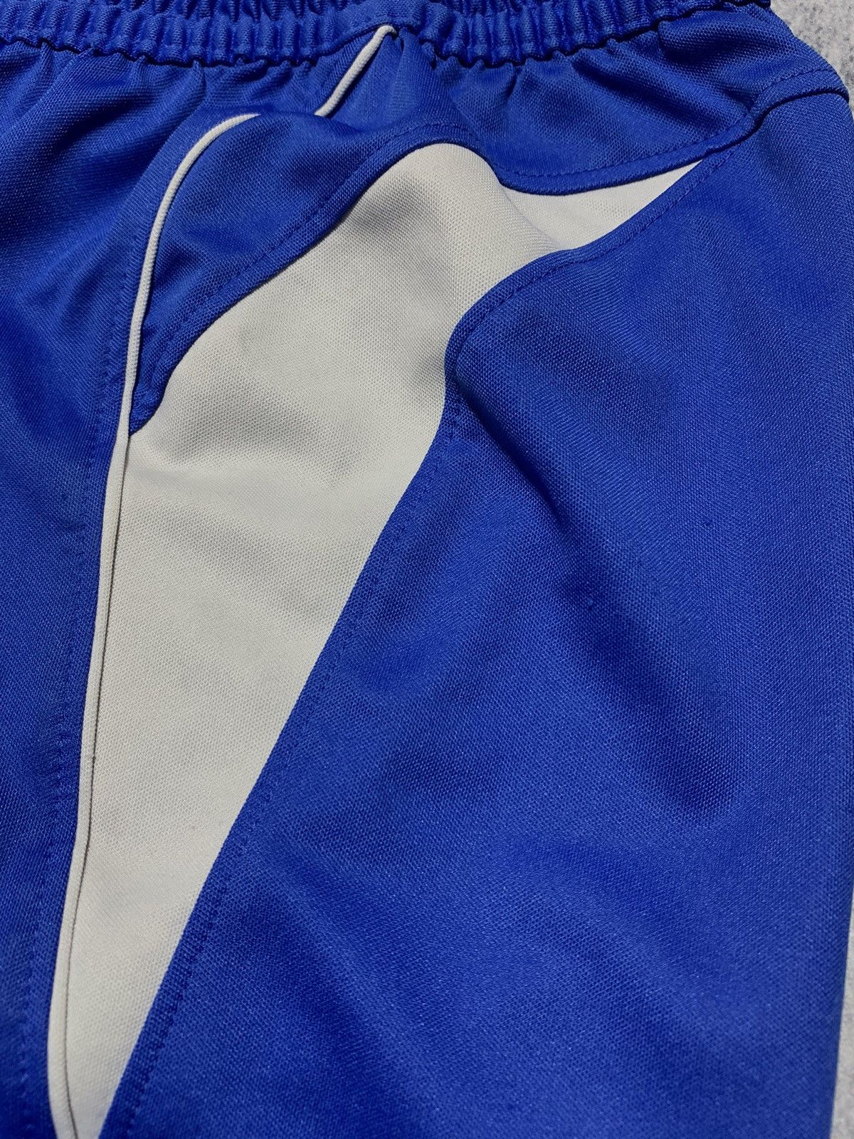Nike Vintage Y2K Nike bottoms shorts swoosh streetwear size L Size US 34 / EU 50 - 5 Thumbnail
