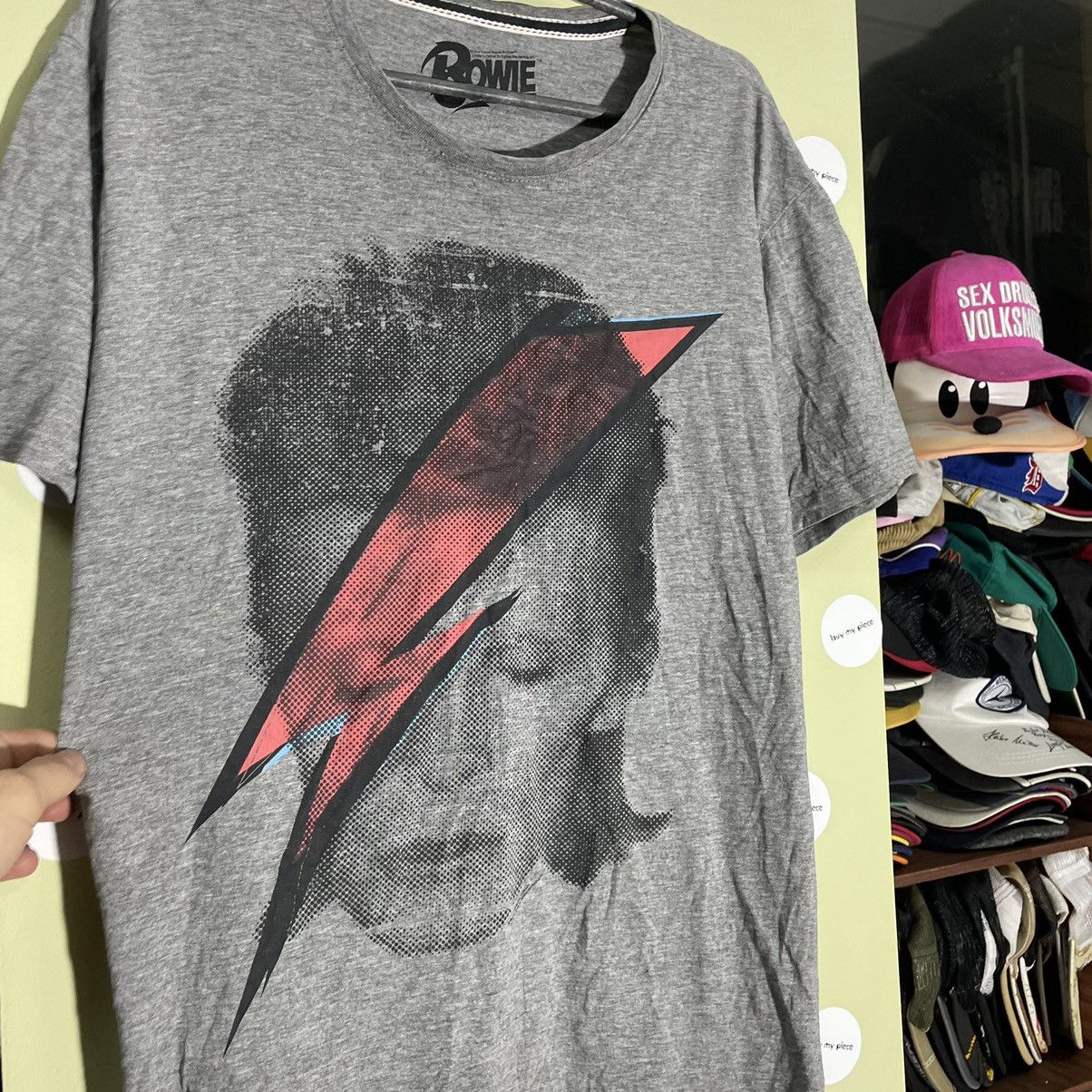 Vintage Vintage Y2K Washed Grey Graphic Band Tee Lightning Print L Size US L / EU 52-54 / 3 - 6 Thumbnail