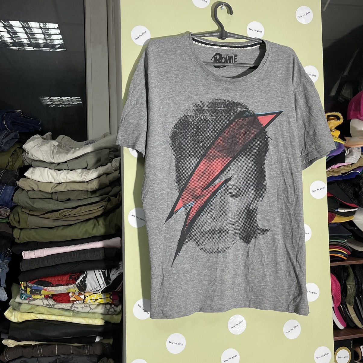 Vintage Vintage Y2K Washed Grey Graphic Band Tee Lightning Print L Size US L / EU 52-54 / 3 - 3 Thumbnail