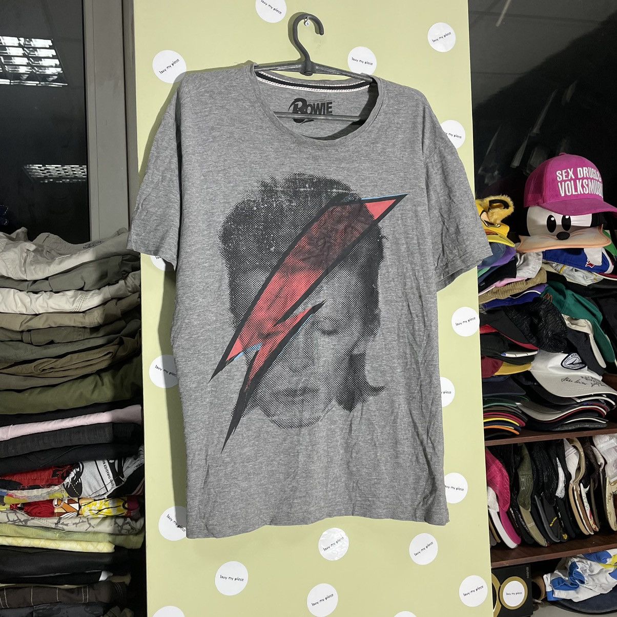 Vintage Vintage Y2K Washed Grey Graphic Band Tee Lightning Print L Size US L / EU 52-54 / 3 - 2 Thumbnail