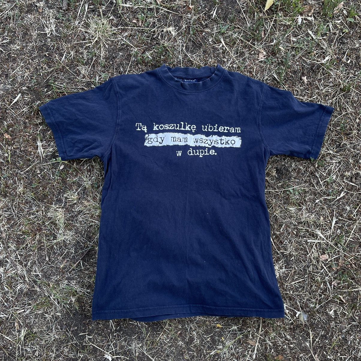 Vintage Vintage 90s Sun Faded Graphic Tee Streetwear Grunge Baggy M Size US M / EU 48-50 / 2 - 2 Thumbnail