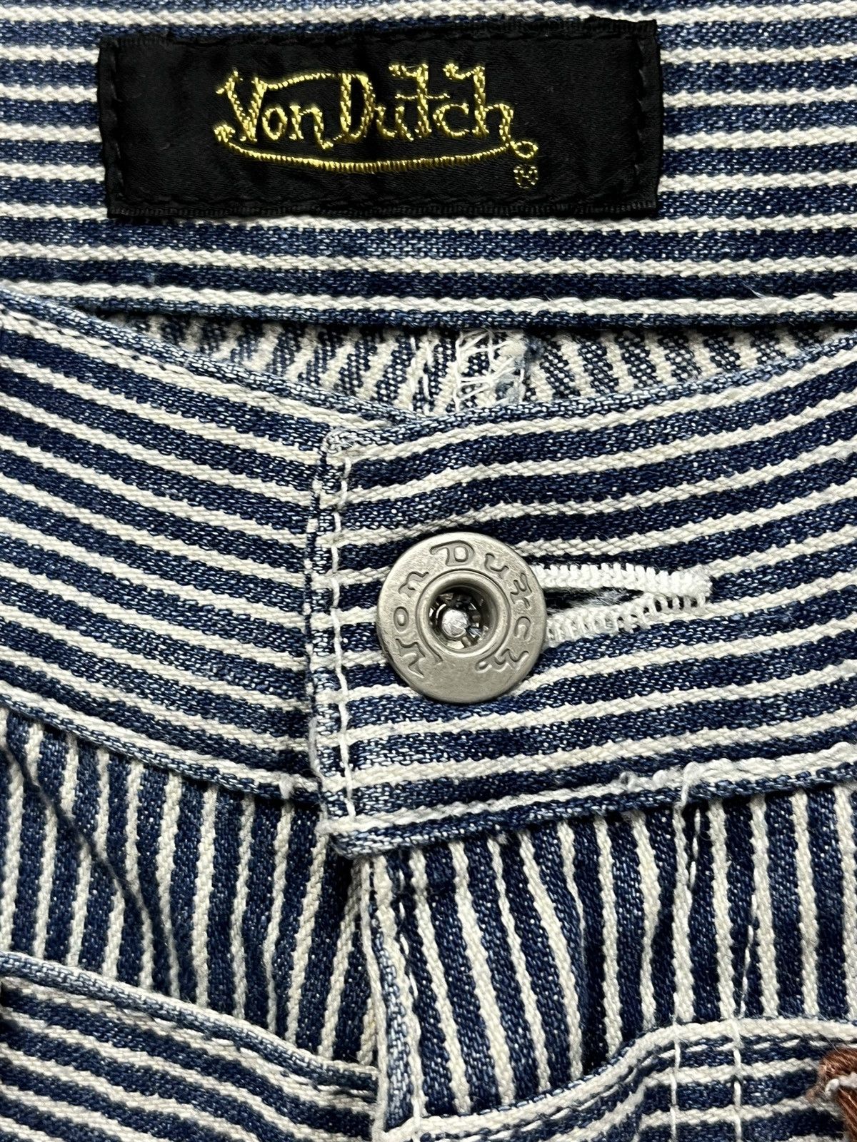 OVER THE STRiPES × Vintage × Von Dutch 🔥90’s VON DUTCH Double Waist Hickory Stripes Denim Shorts Size US 30 / EU 46 - 6 Thumbnail