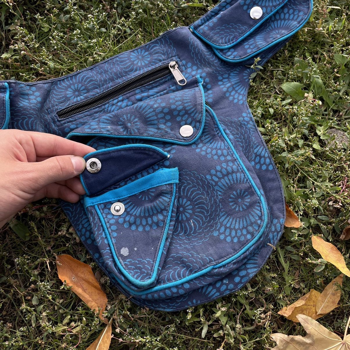 Vintage Vintage Y2K Denim Crossbody Bag Multiple Pockets Streetwear Size ONE SIZE - 4 Thumbnail