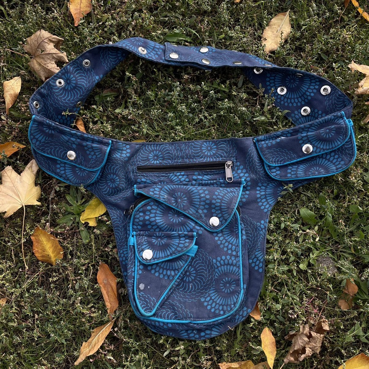 Vintage Vintage Y2K Denim Crossbody Bag Multiple Pockets Streetwear Size ONE SIZE - 2 Thumbnail