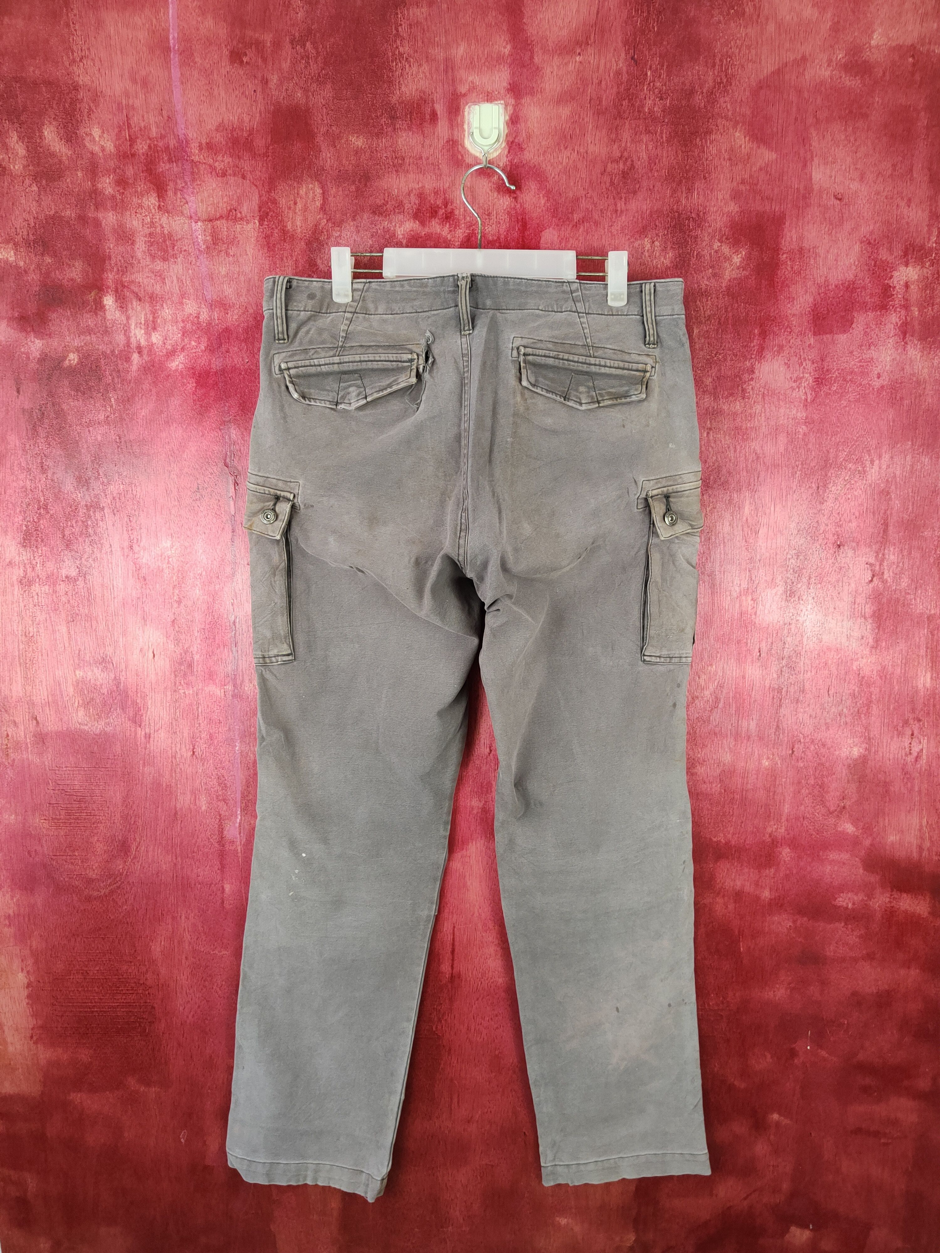 Faded Glory I'z Frontier Dark Gray Faded thrashed Cargo Pants #S589 Size US 35 - 10 Thumbnail