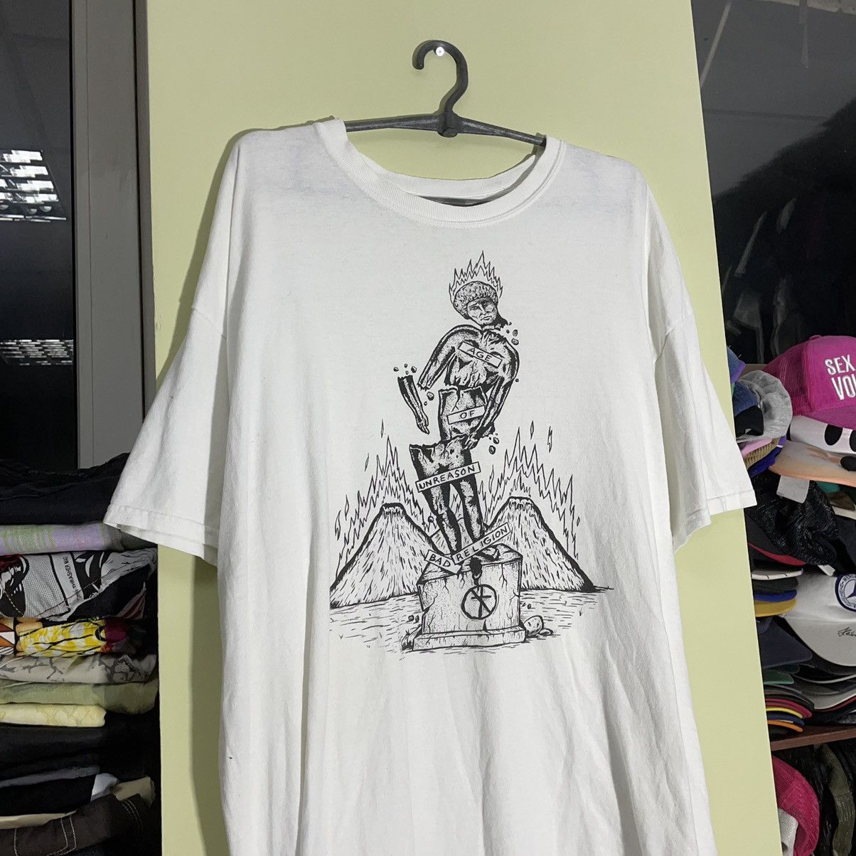 Vintage Vintage Y2K Graphic Tee Occult Art Grunge Punk Wide Leg XXL Size US XXL / EU 58 / 5 - 4 Thumbnail