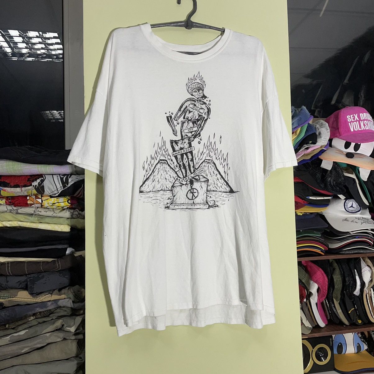 Vintage Vintage Y2K Graphic Tee Occult Art Grunge Punk Wide Leg XXL Size US XXL / EU 58 / 5 - 1 Thumbnail
