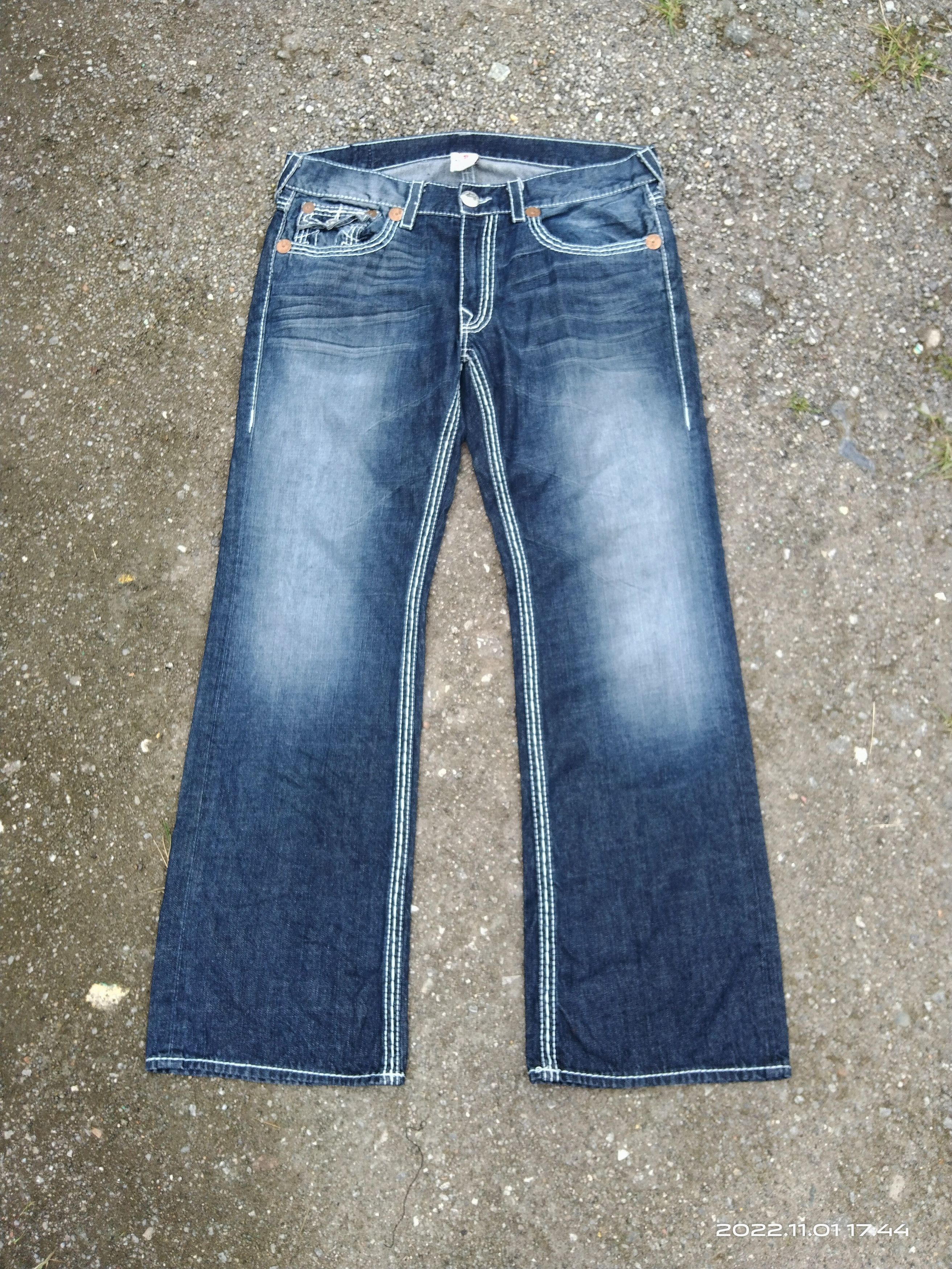 True Religion FLARED🔥VINTAGE 2000s T.RELIGION WASHED BLUE DENIM PANTS Size US 36 / EU 52 - 2 Thumbnail