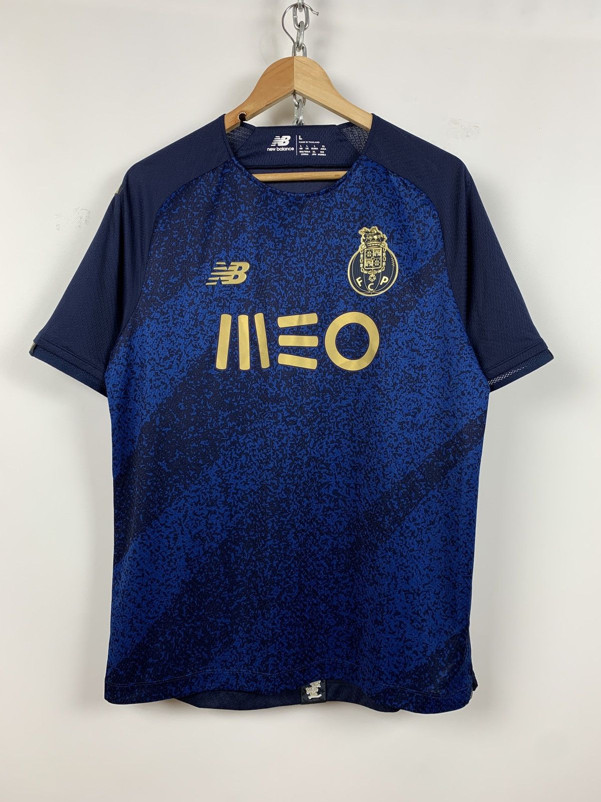 New Balance New Balance FC Porto 2021-22 Pepe #69 Away Soccer Jersey Size US L / EU 52-54 / 3 - 1 Thumbnail