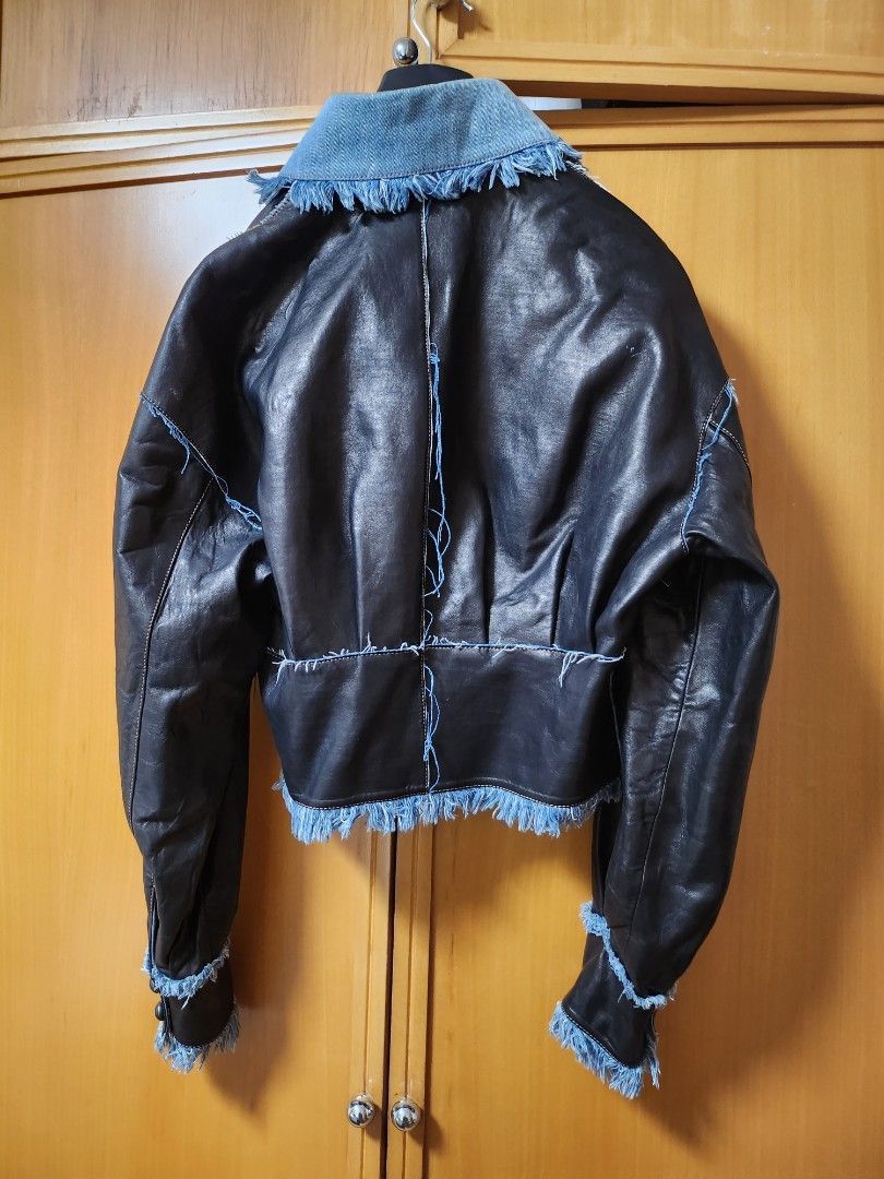 Chanel Chanel leather jacket Size XS / US 0-2 / IT 36-38 - 2 Thumbnail