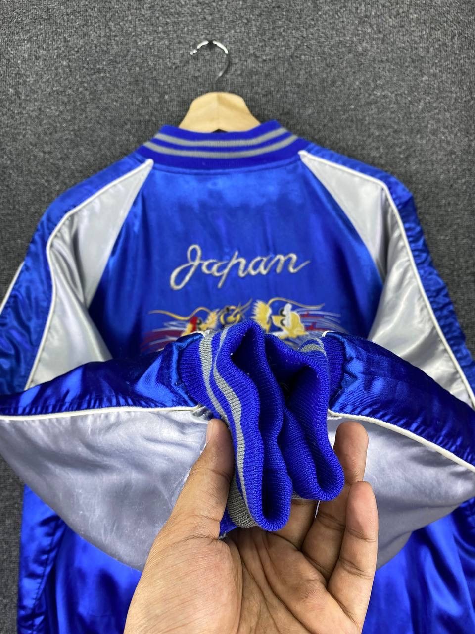 Japanese Brand Vintage Sukajan Dragon Embroidery Big Logo Souvenir Jacket Size US L / EU 52-54 / 3 - 6 Thumbnail