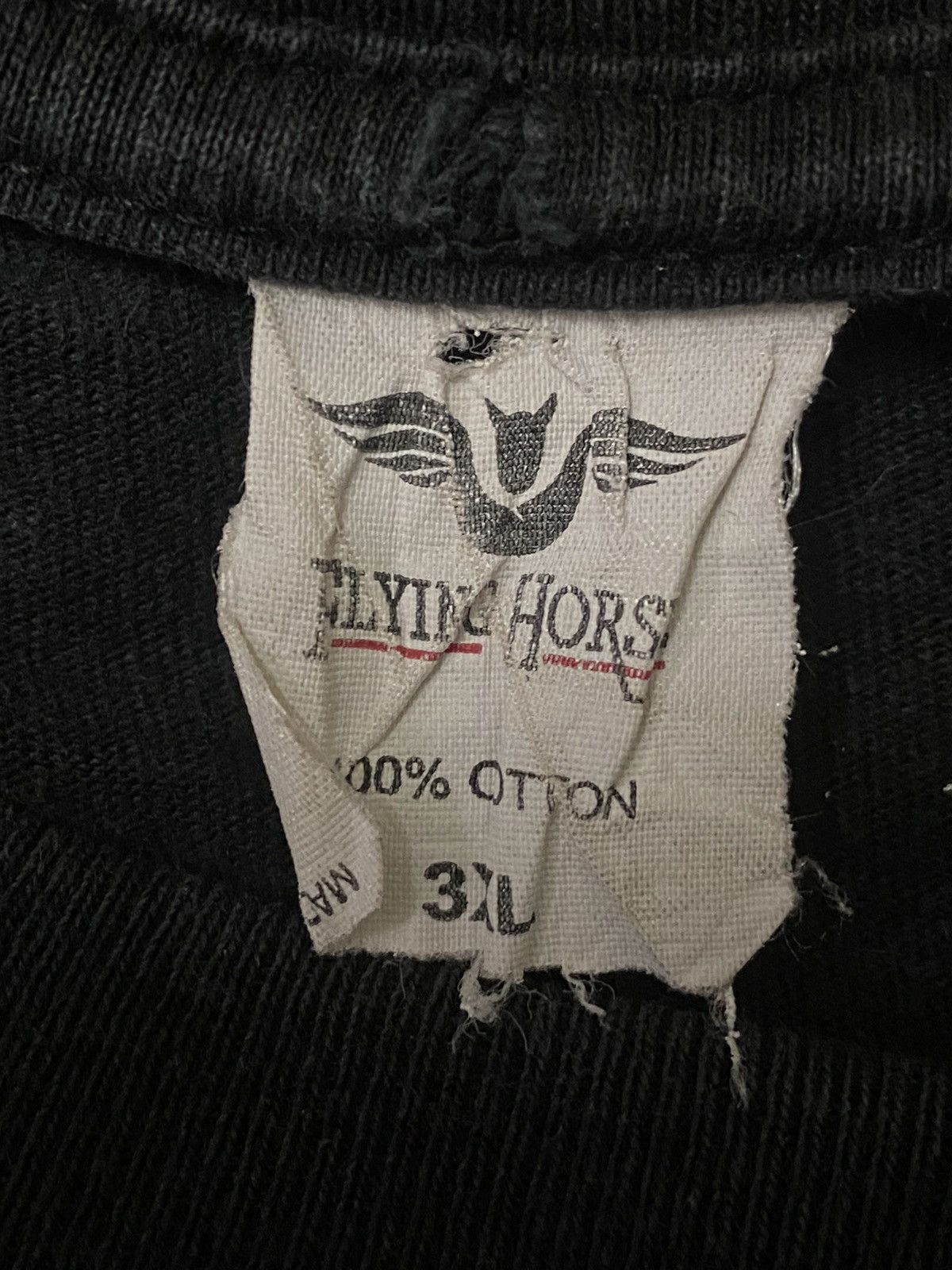 Other Flying HorseTee Art of Guy Smoke Graffiti with Pressure Size US XL / EU 56 / 4 - 5 Thumbnail