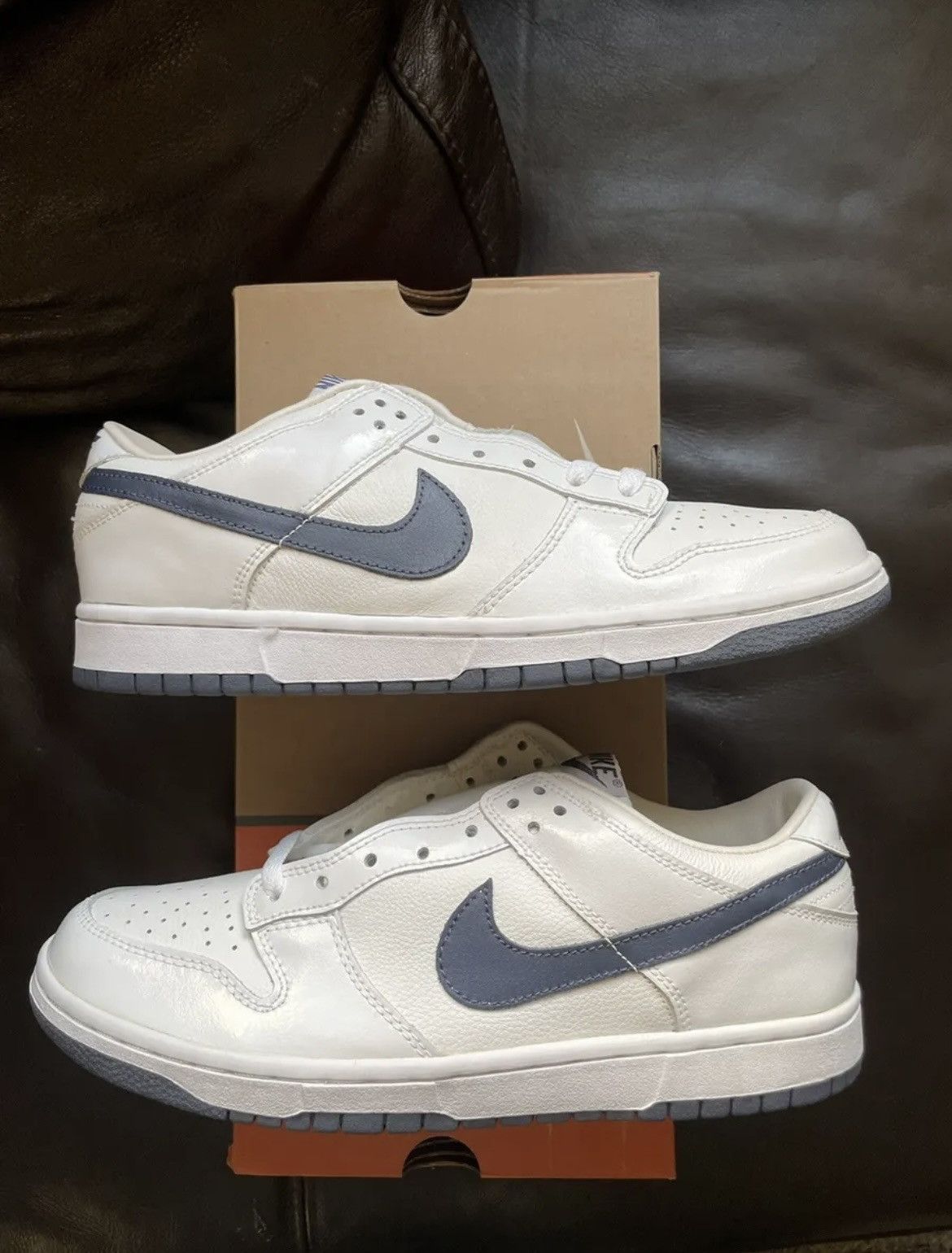 Nike 2002 Nike Dunk Low Pro Wmns White/Medium Denim Size 11/9.5 Size US 10 / EU 43 - 4 Thumbnail