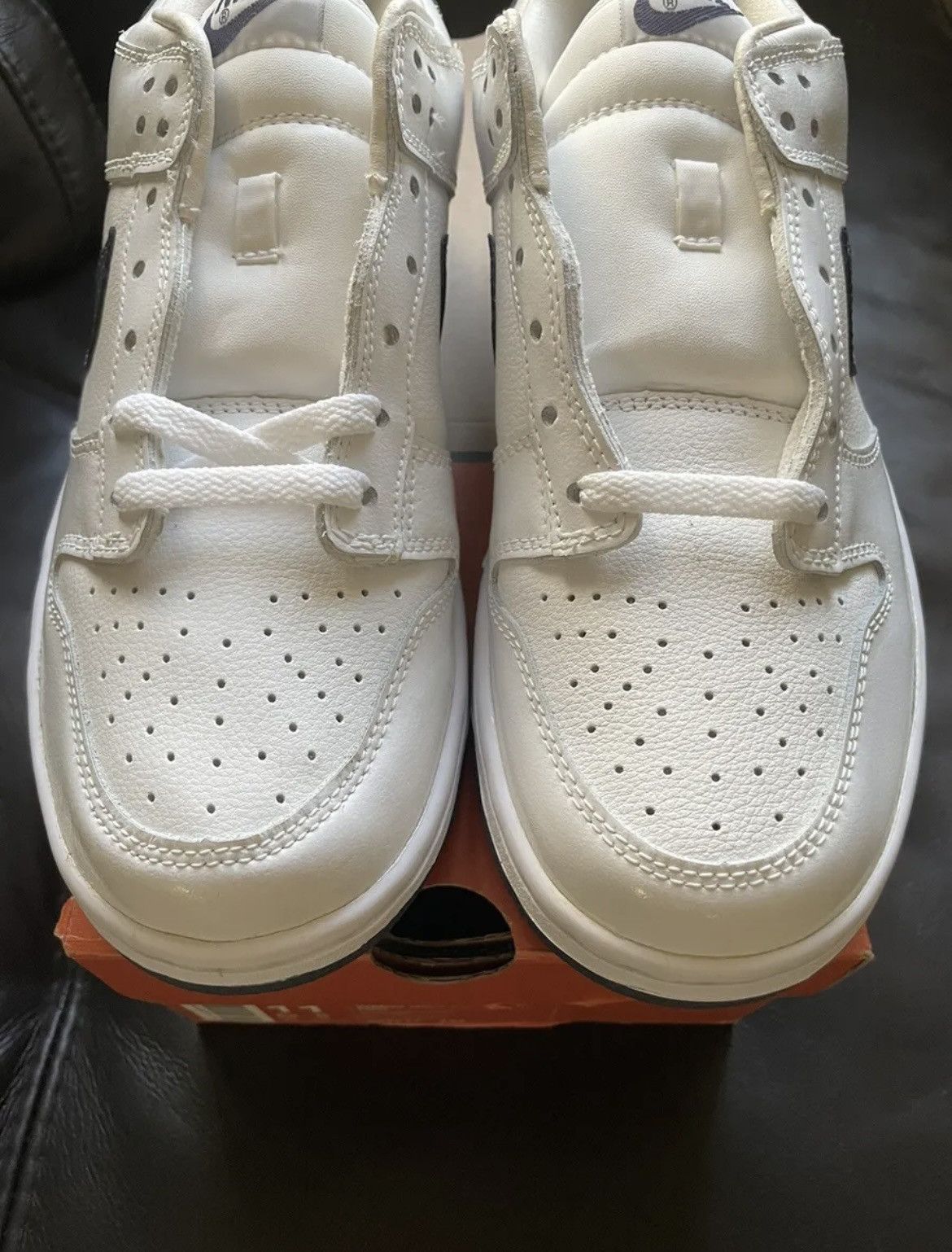 Nike 2002 Nike Dunk Low Pro Wmns White/Medium Denim Size 11/9.5 Size US 10 / EU 43 - 9 Thumbnail