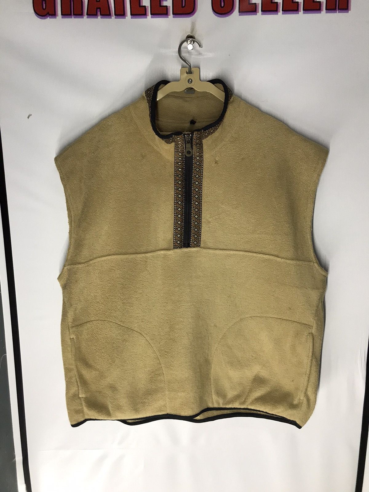 Vintage × Woolrich Woolen Mills Vintage woolrich fleece sleeveless half zipper made in usa Size US L / EU 52-54 / 3 - 6 Thumbnail