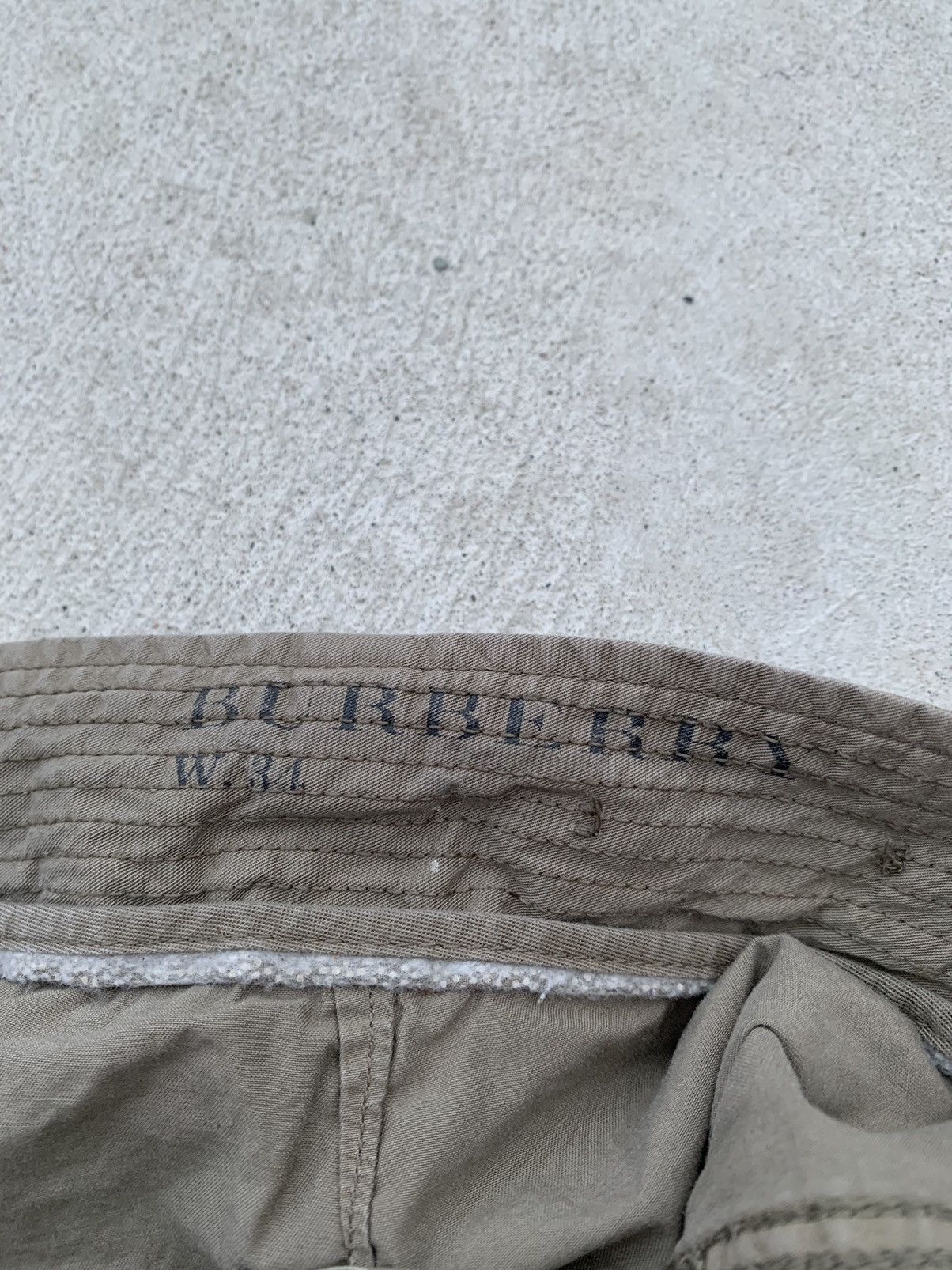 Burberry Burberry cargo shorts 34x19 Size US 34 / EU 50 - 8 Thumbnail