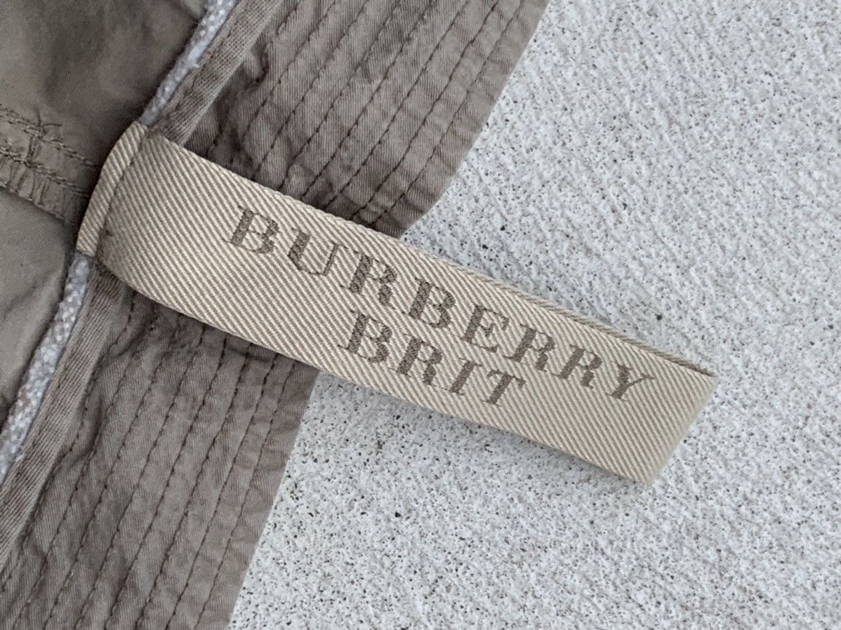 Burberry Burberry cargo shorts 34x19 Size US 34 / EU 50 - 4 Thumbnail