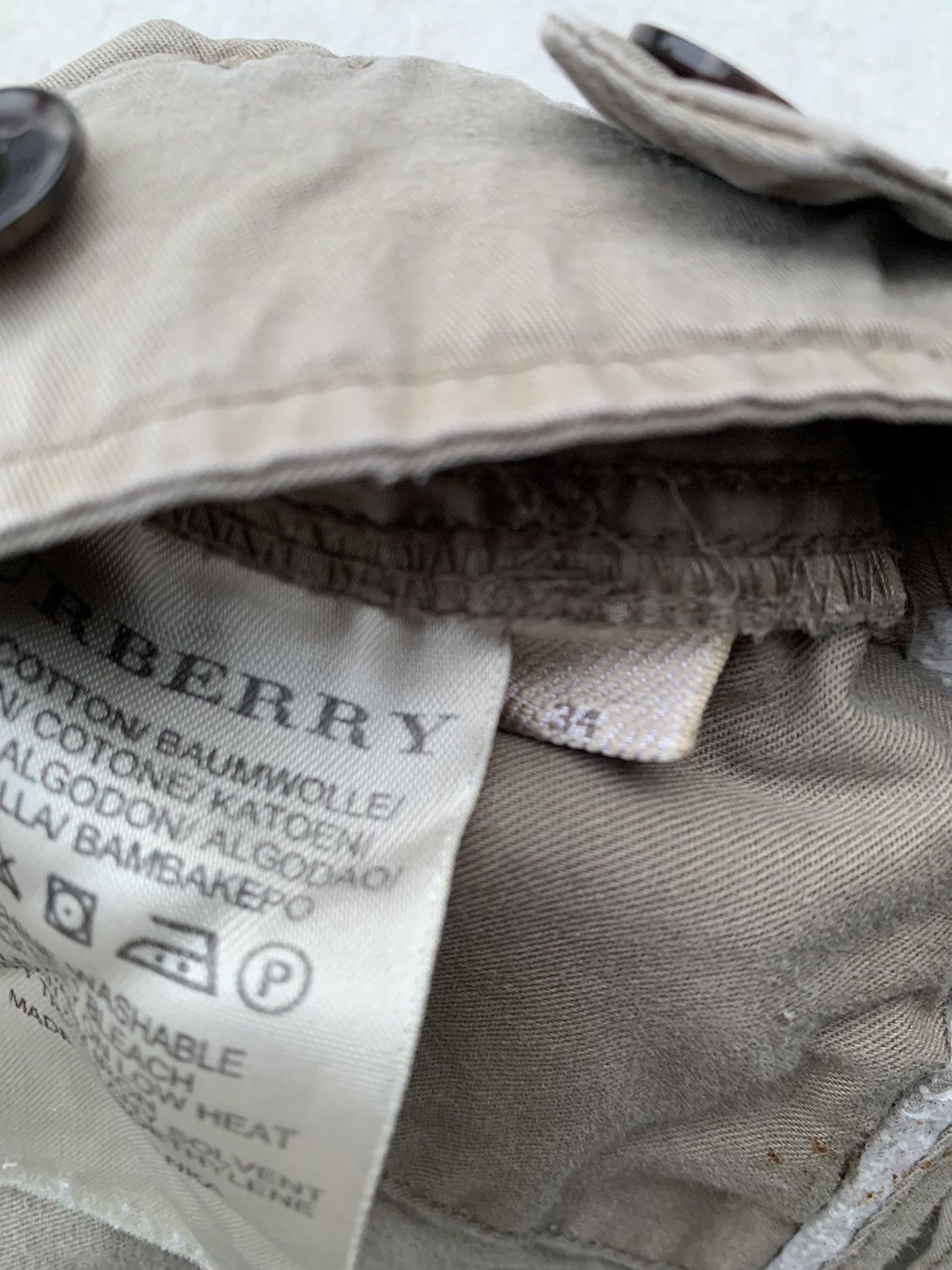 Burberry Burberry cargo shorts 34x19 Size US 34 / EU 50 - 10 Thumbnail