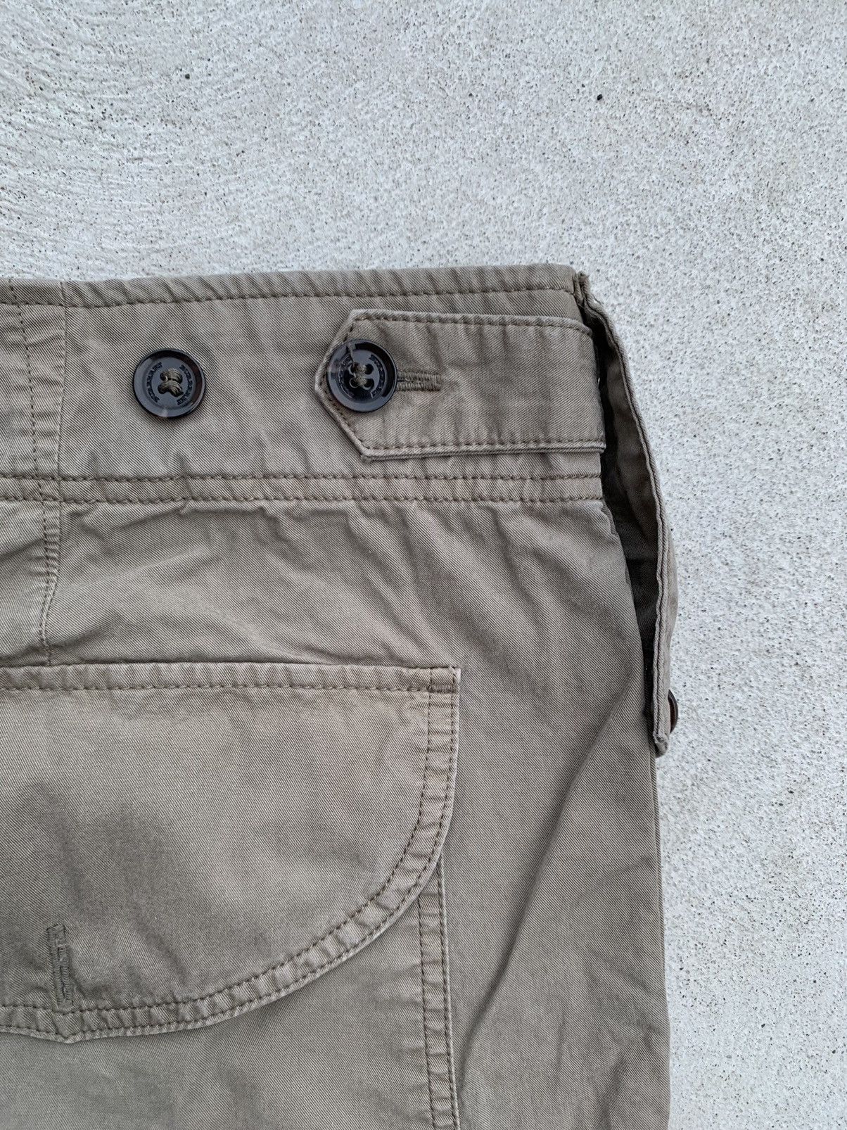 Burberry Burberry cargo shorts 34x19 Size US 34 / EU 50 - 6 Thumbnail