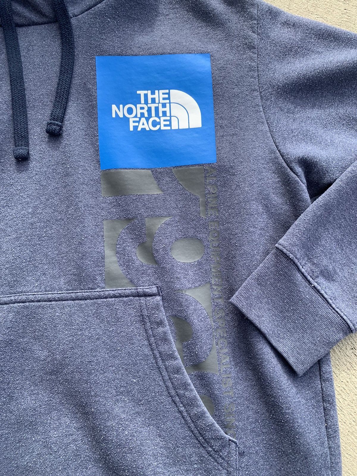 The North Face The North Face Hoodie (M) Size US M / EU 48-50 / 2 - 4 Thumbnail