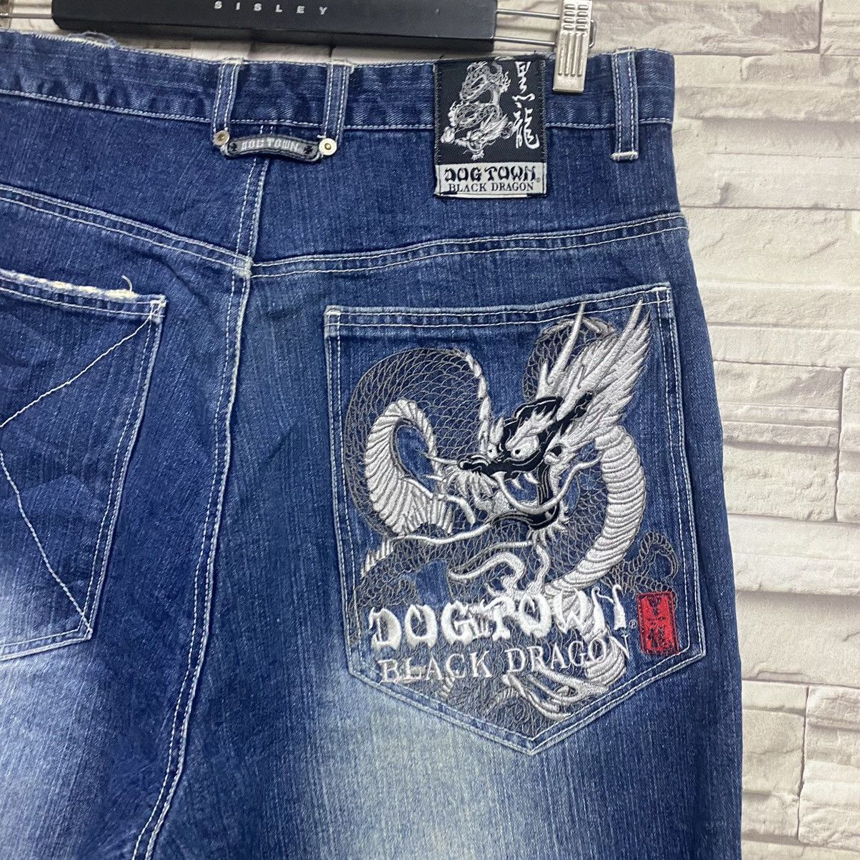 Dogtown Vintage Dogtown Black Dragon Denim Baggy Jeans Size US 33 - 15 Thumbnail