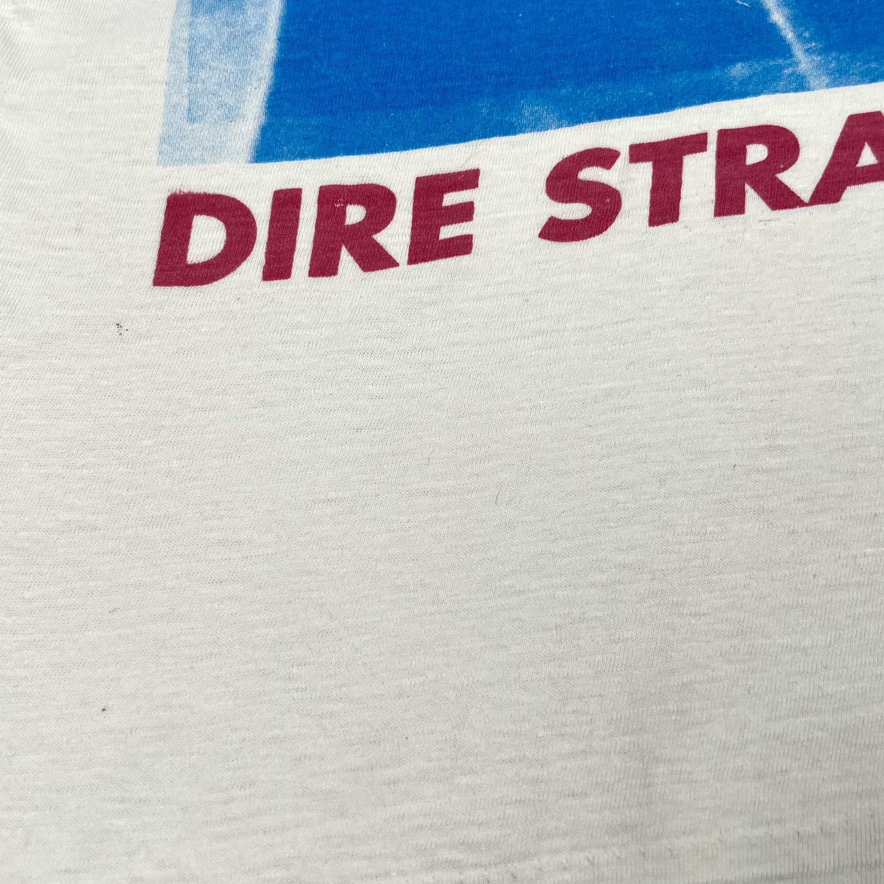 Band Tees Vintage 1992 Dire Straits ‘On Every Street’ Bootleg Tour Tee Size US L / EU 52-54 / 3 - 6 Thumbnail