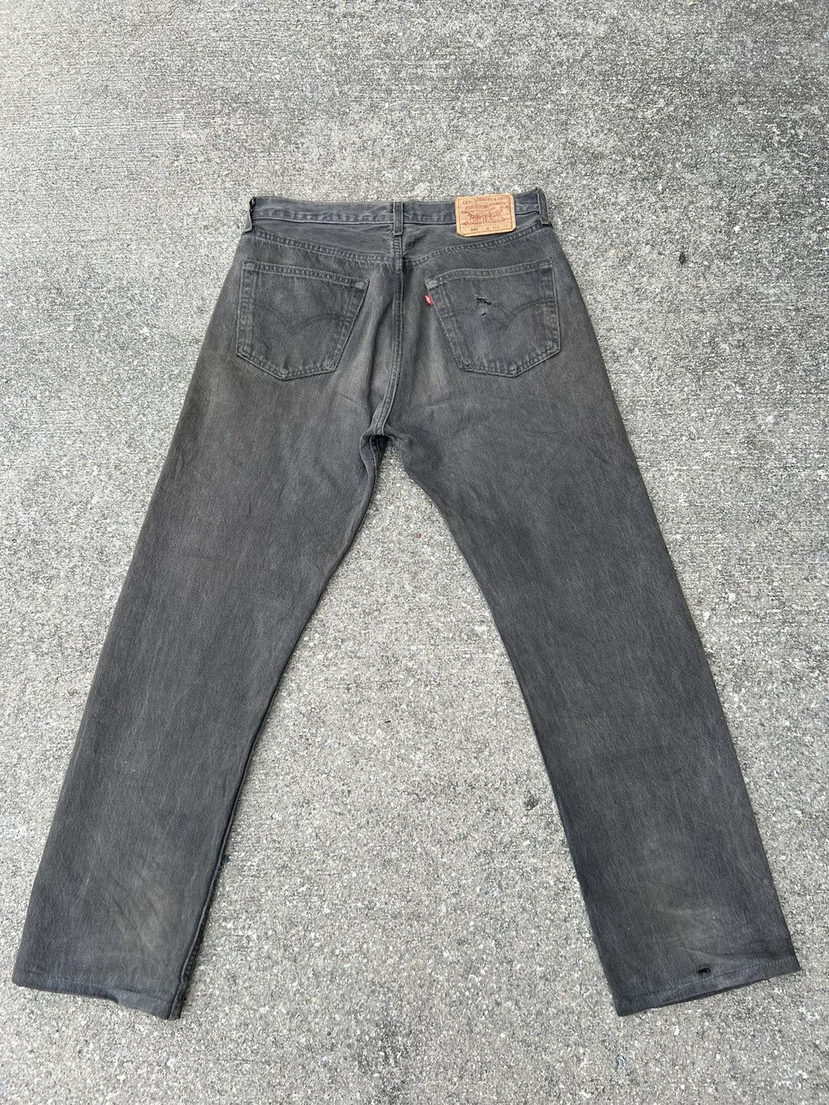 Levi's Vintage 1995 Levi’s 501 Jeans Fade Black Denim Trashed Jeans Size US 32 / EU 48 - 5 Thumbnail