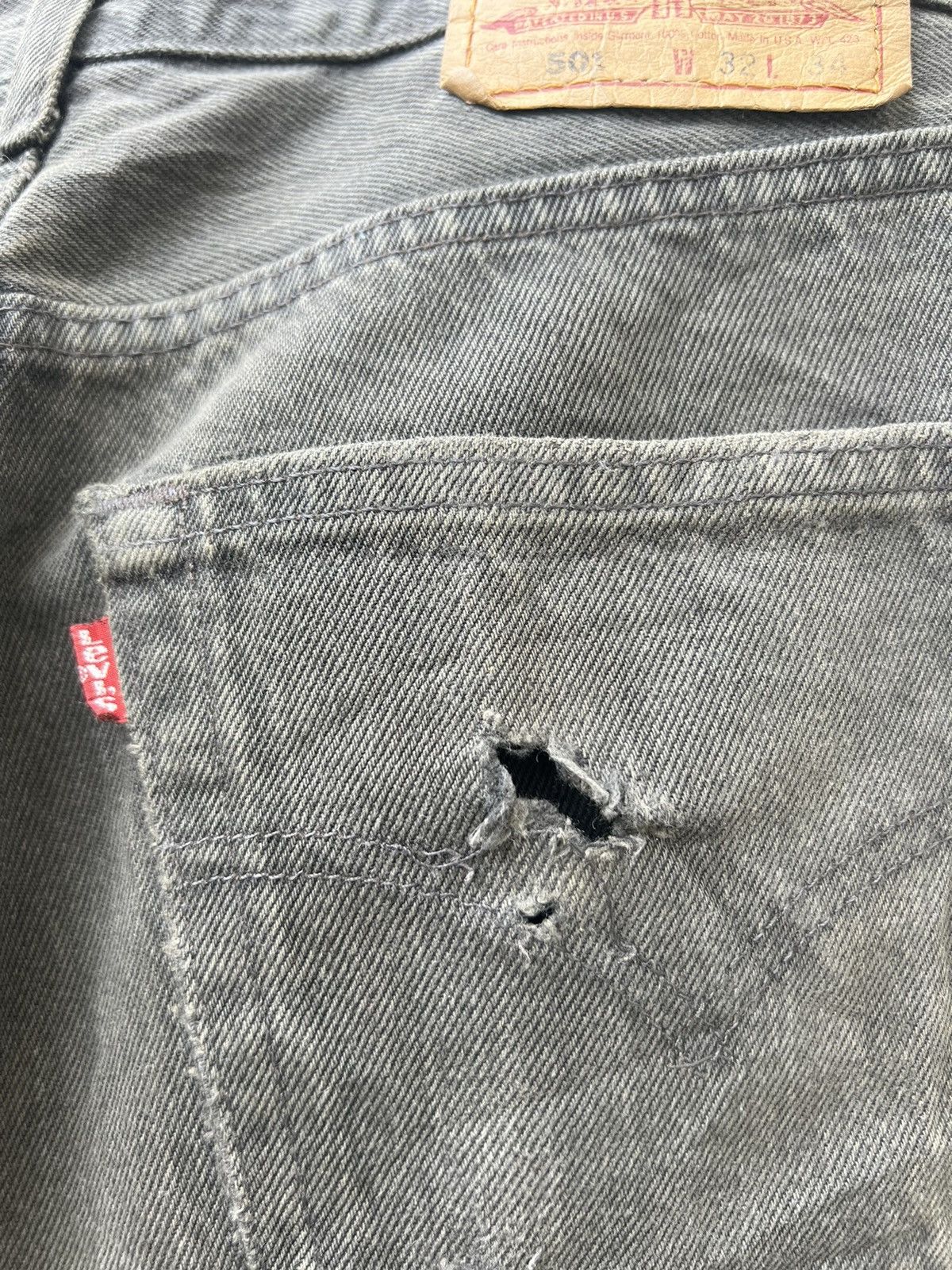Levi's Vintage 1995 Levi’s 501 Jeans Fade Black Denim Trashed Jeans Size US 32 / EU 48 - 19 Thumbnail