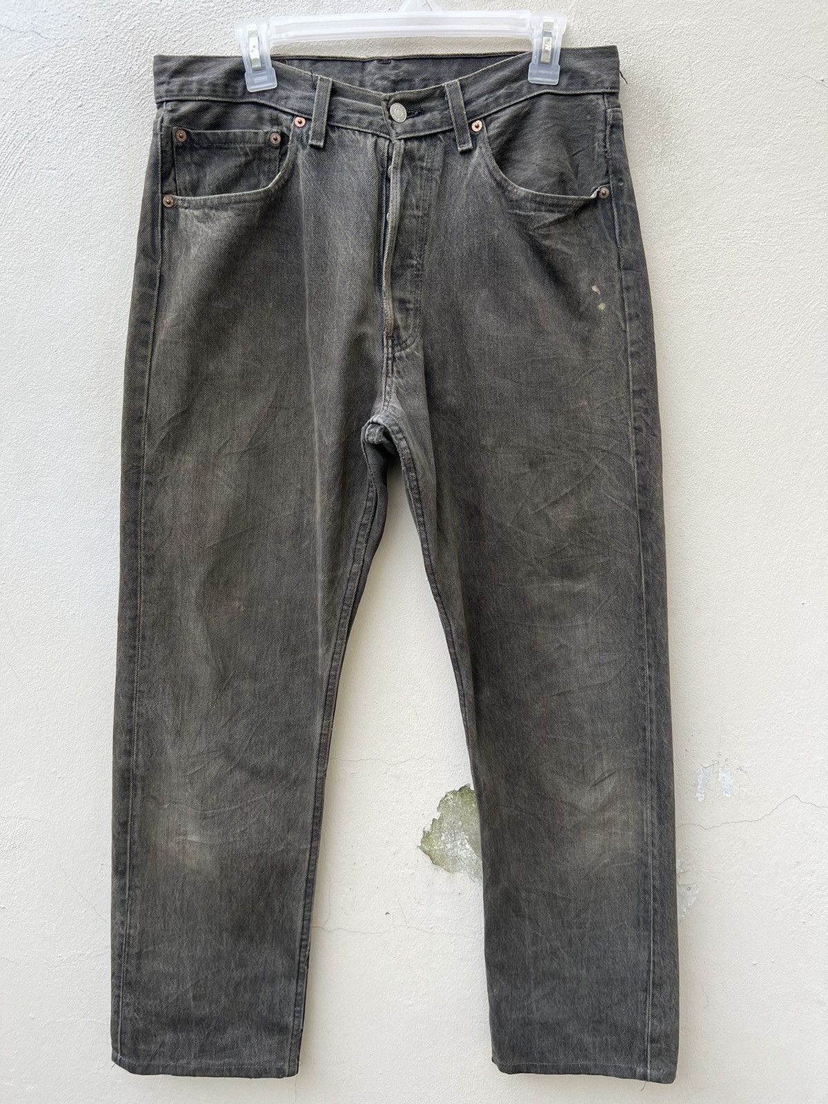 Levi's Vintage 1995 Levi’s 501 Jeans Fade Black Denim Trashed Jeans Size US 32 / EU 48 - 6 Thumbnail