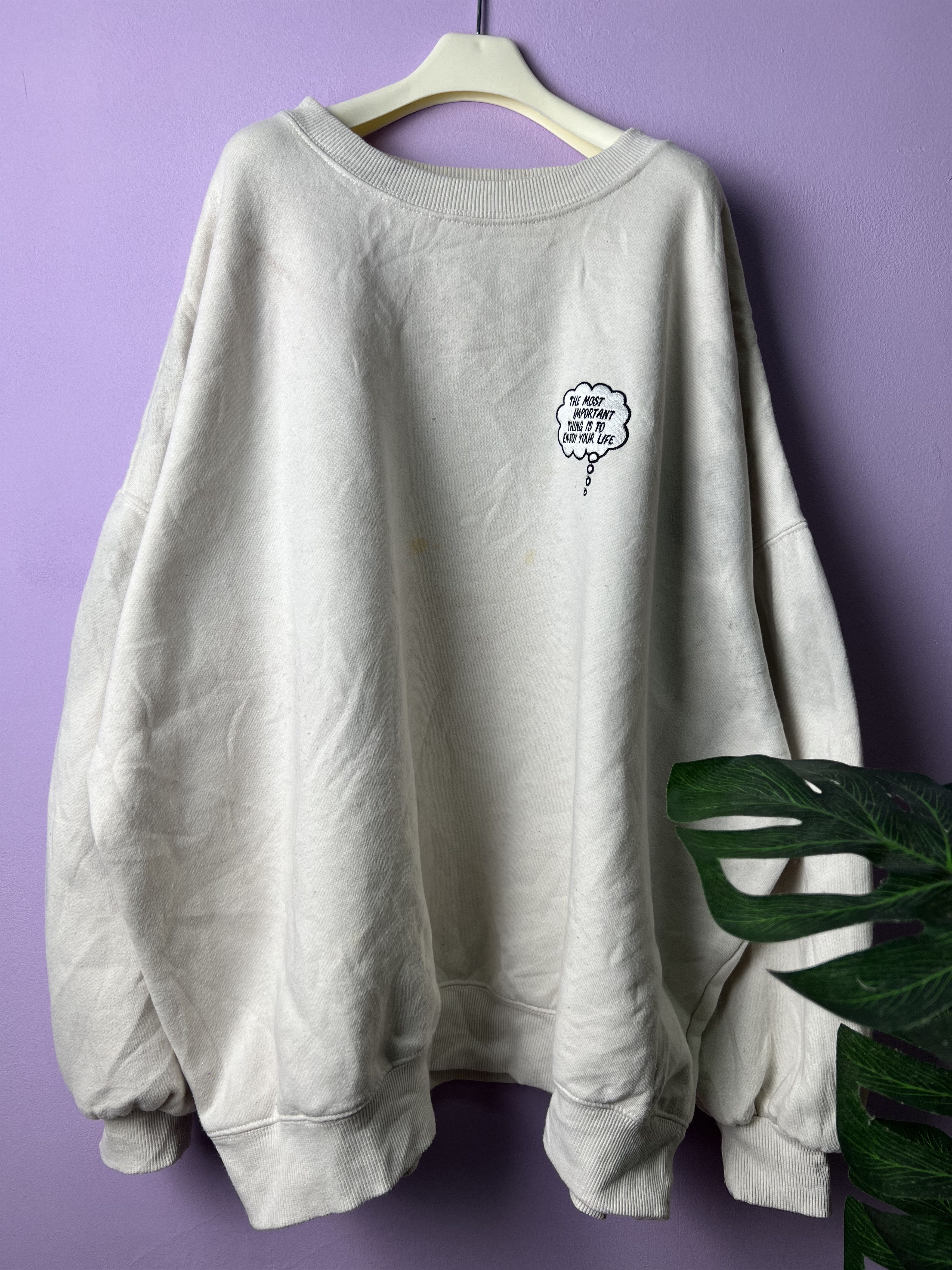 Beauty Beast 🔥Rare Spray Premium Cartoon Cartoon Sweatshirts Size US XXL / EU 58 / 5 - 3 Thumbnail